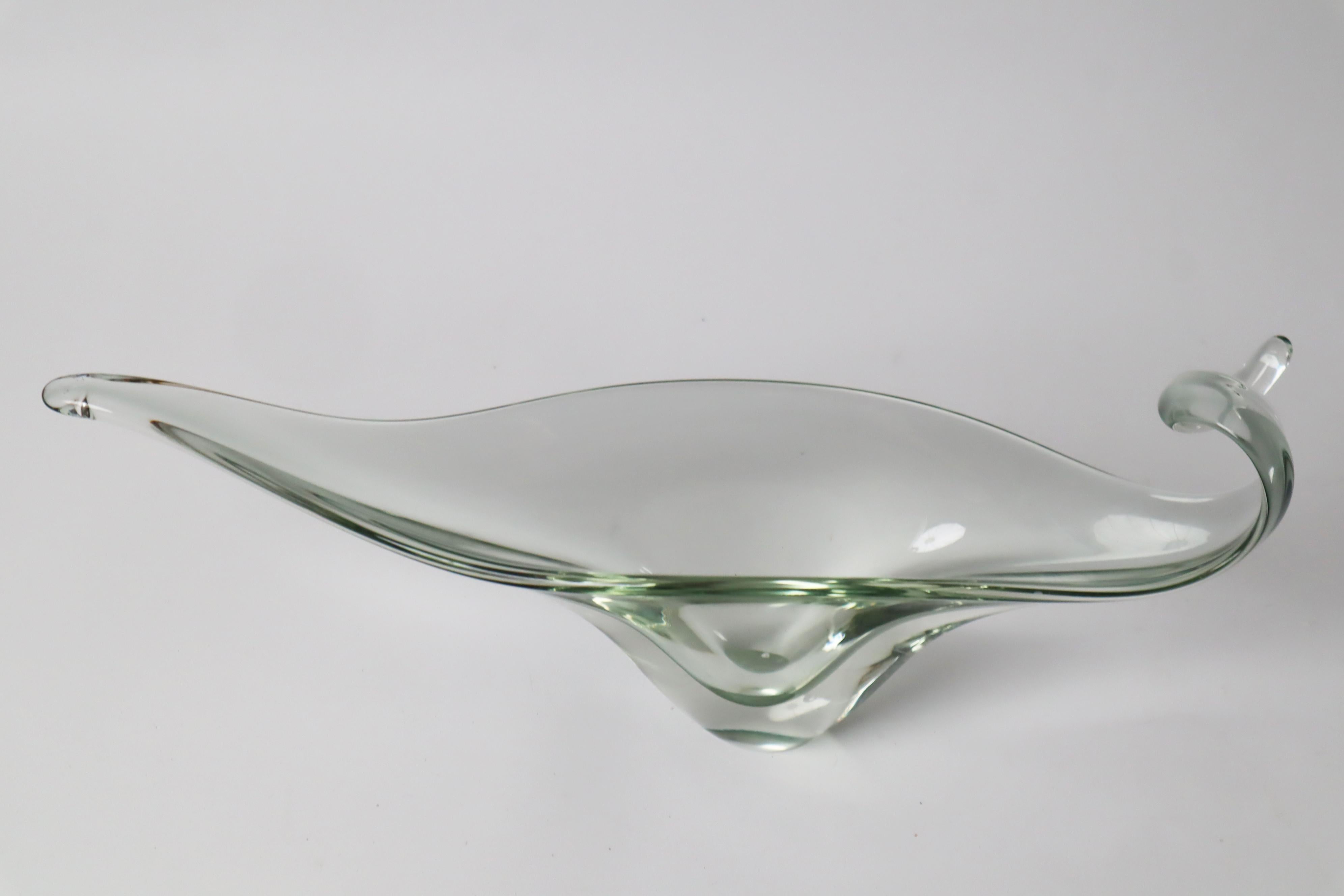 Murano Glass Bowl in the Shape of a Venetian Gondola, Italy 1960s For Sale 7