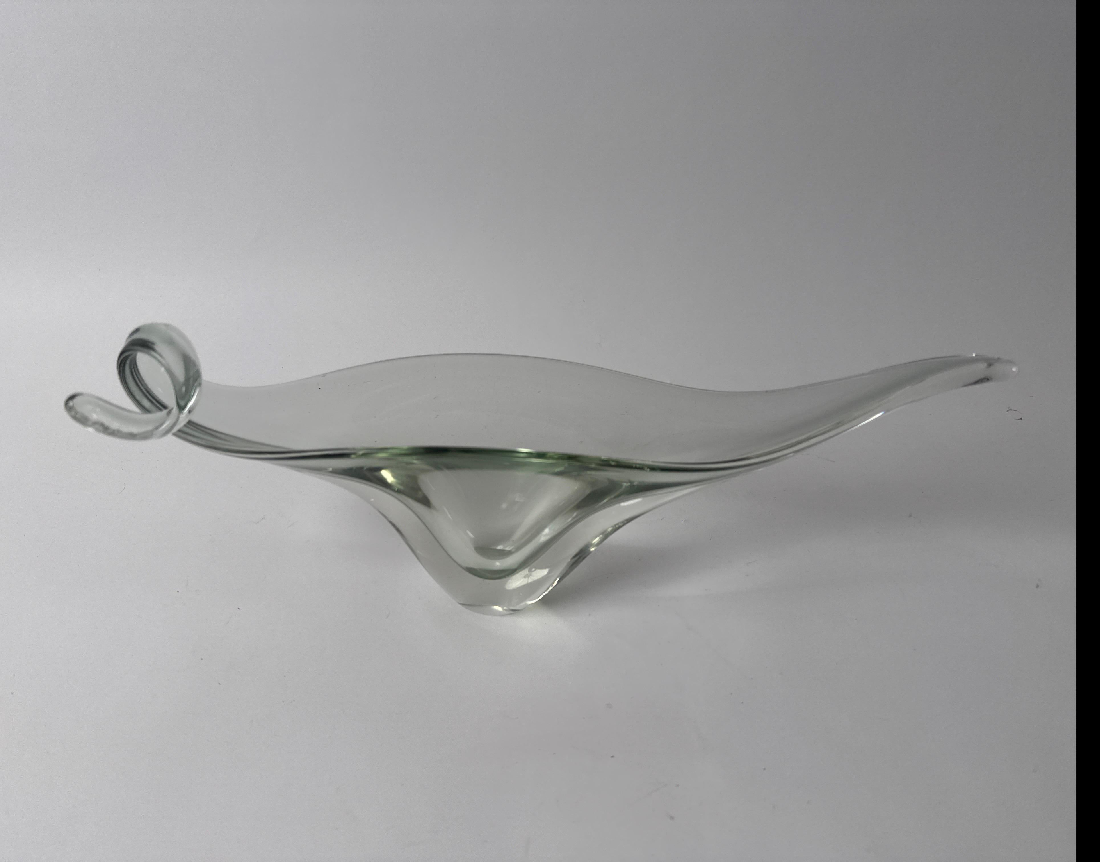 Mid-20th Century Murano Glass Bowl in the Shape of a Venetian Gondola, Italy 1960s For Sale