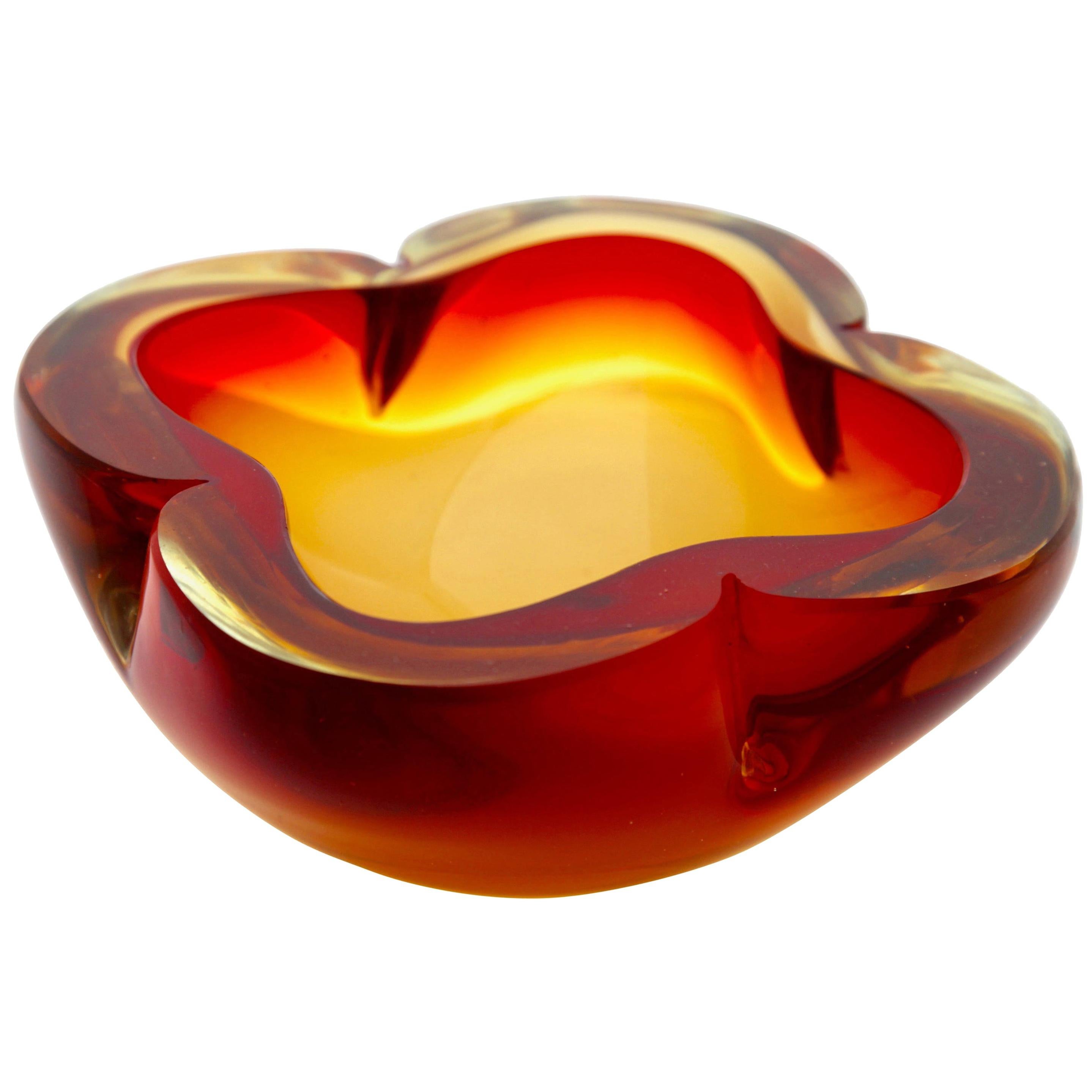 Murano Glass Bowl with Four Lobes, Attributed to Flavio Poli for Seguso