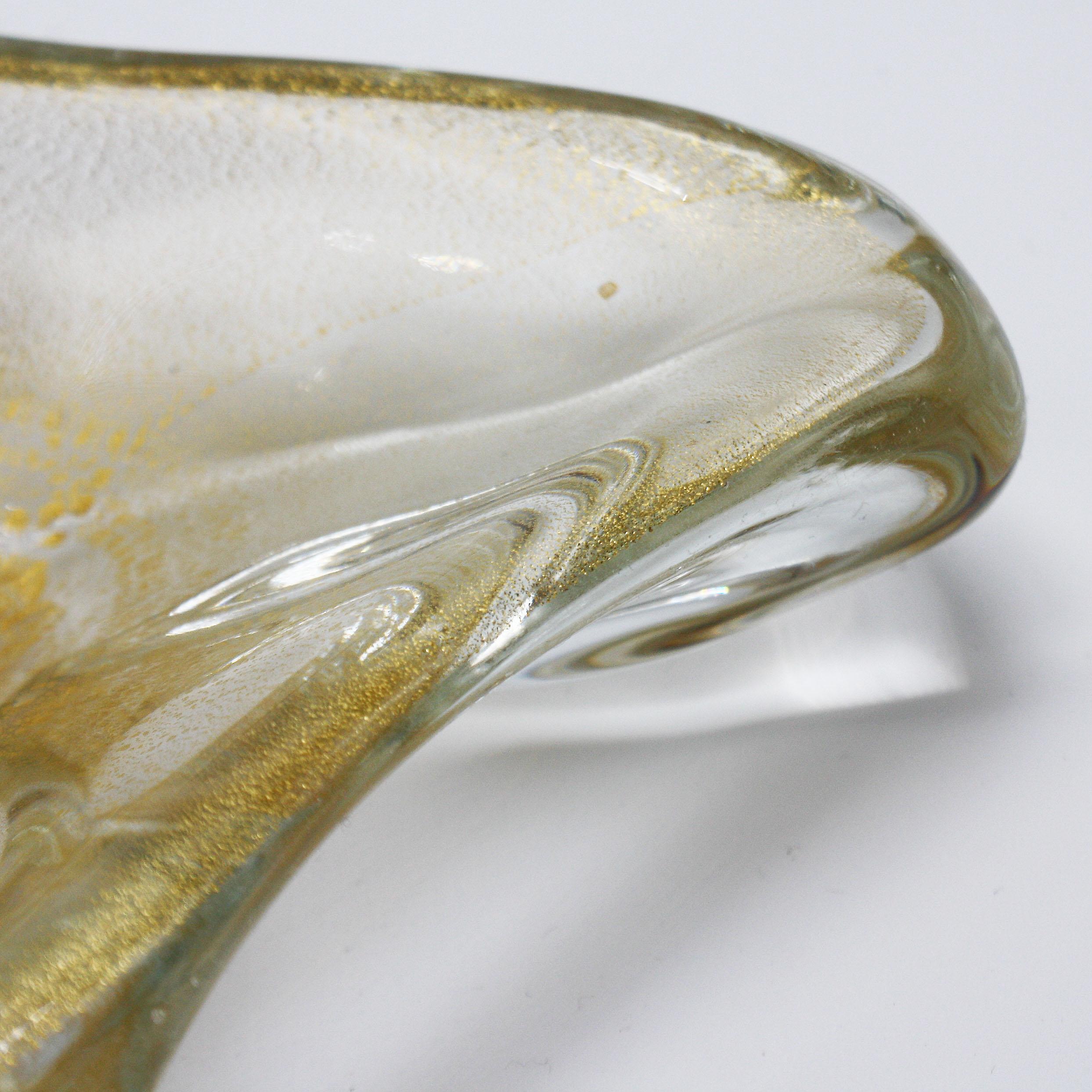 Mid-20th Century Murano Glass Bowl with Gold Flecks, circa 1960