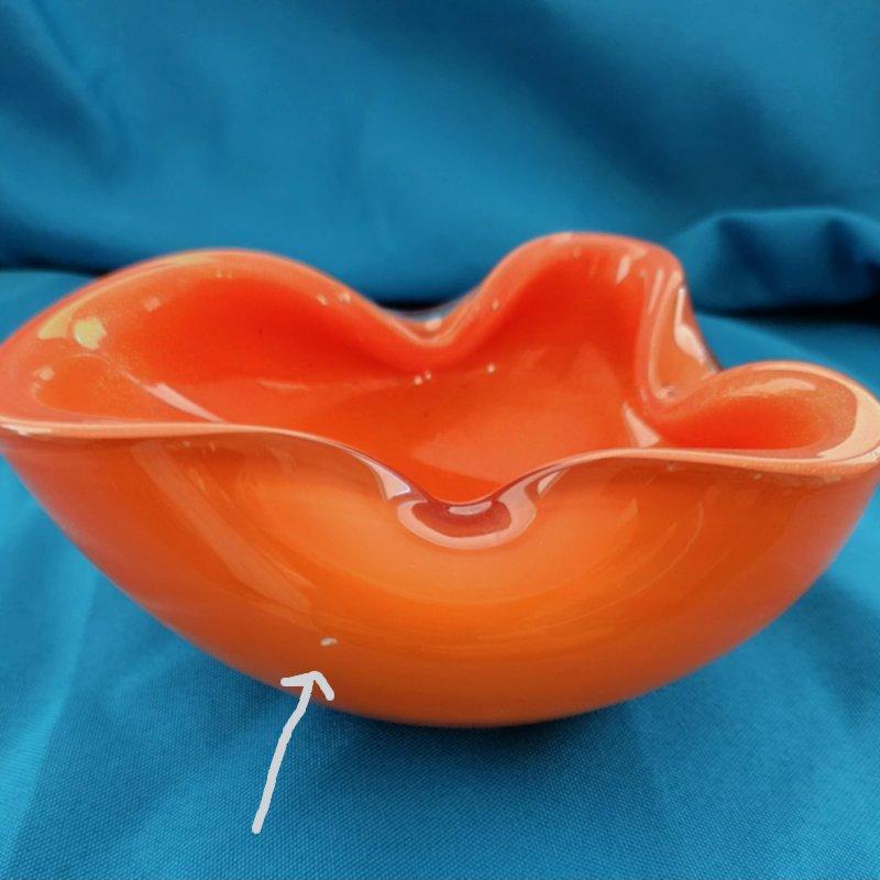 VENDITA CHIUSA Ciotola in vetro di Murano, Arancione con polveri d'oro, Alfredo Barbini in vendita 1
