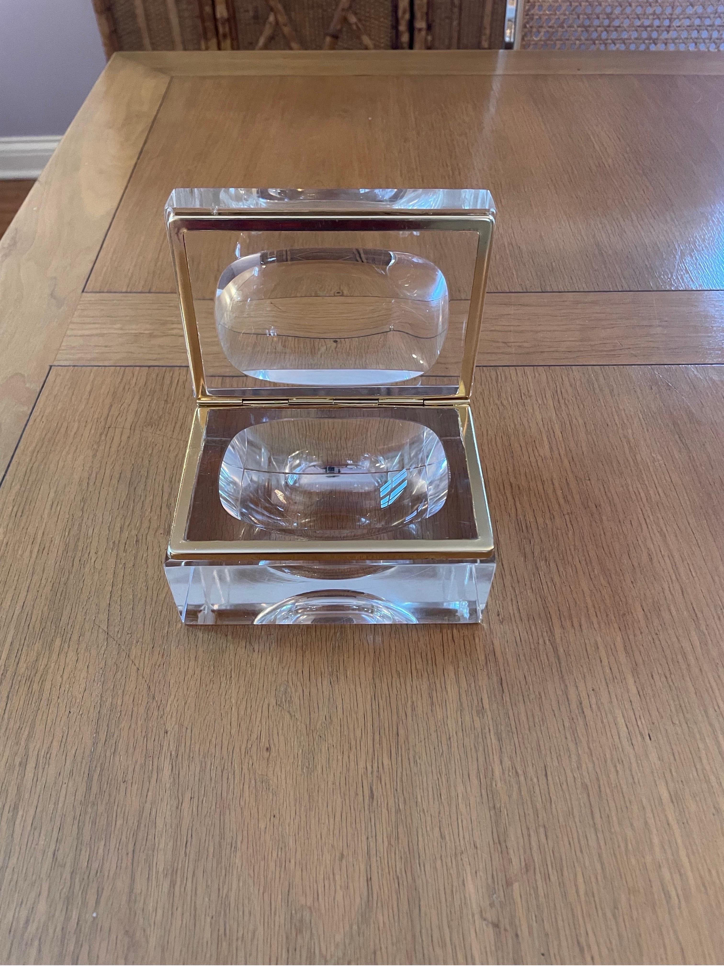 Murano glass box  In Good Condition For Sale In Chicago, IL