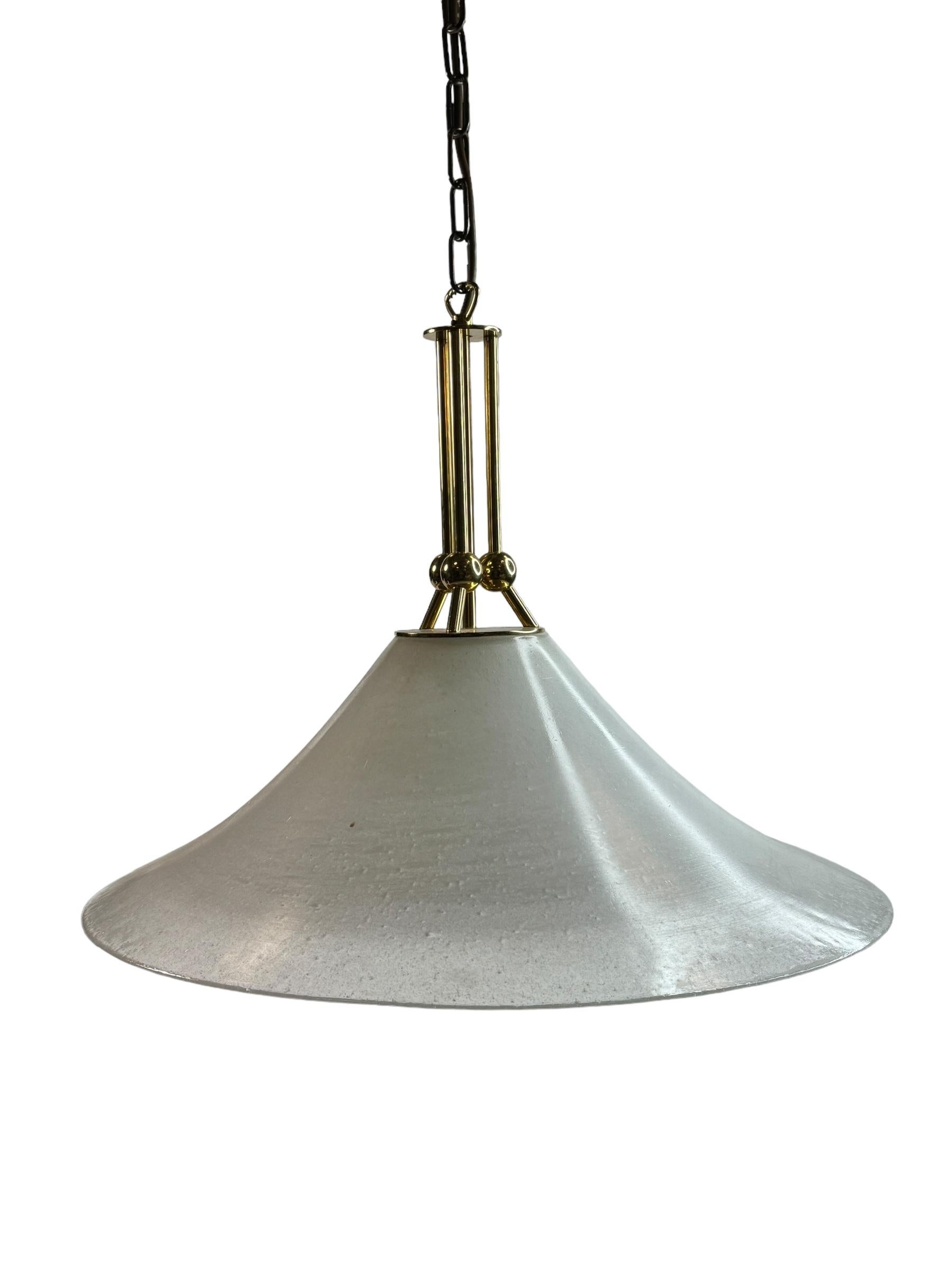 Mid-Century moderno Lampada a sospensione in vetro di Murano e ottone, TZ Leuchten Germania 1960s in vendita