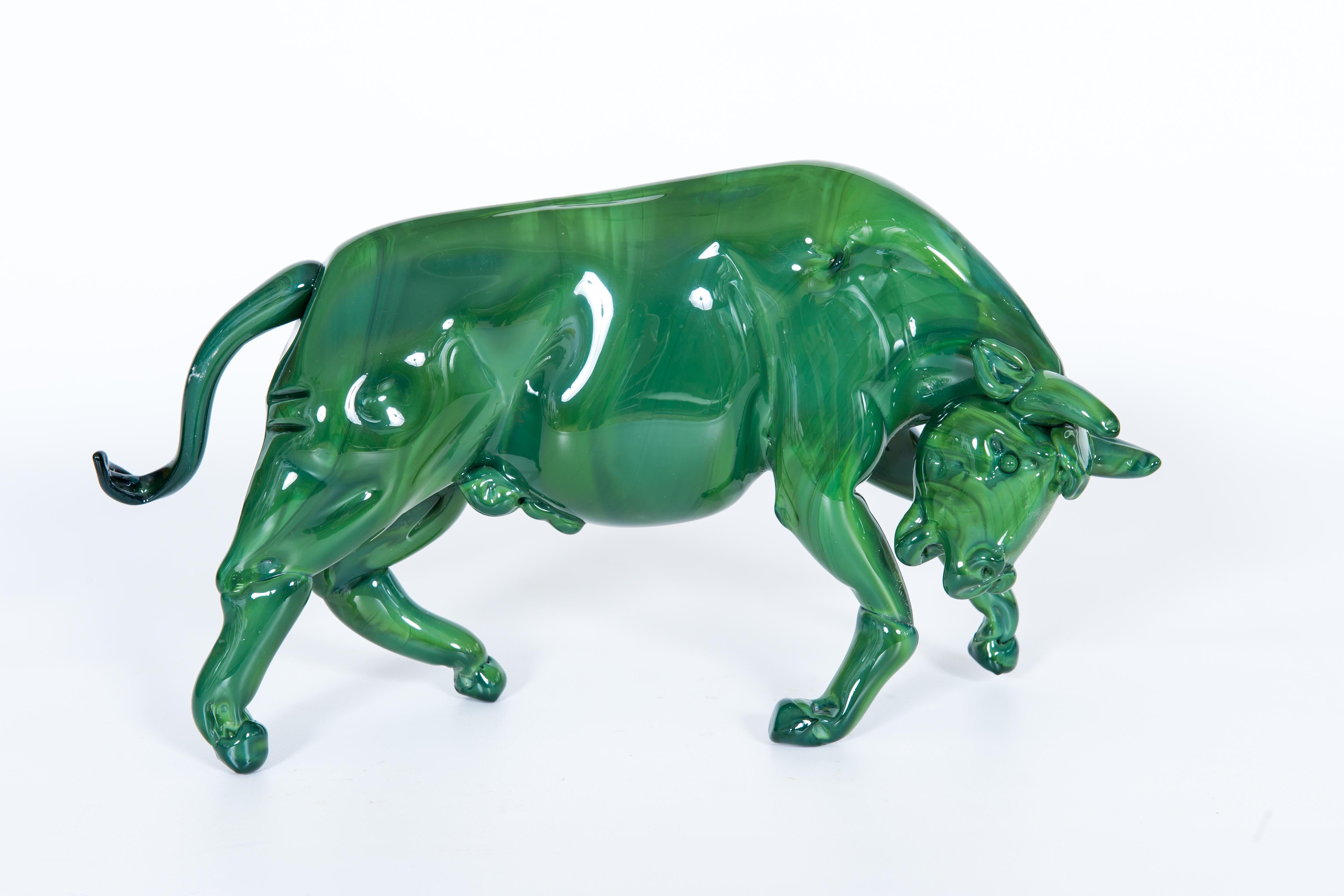 Italiano Scultura di toro in vetro di Murano di Giovanni Dalla Fina in vendita