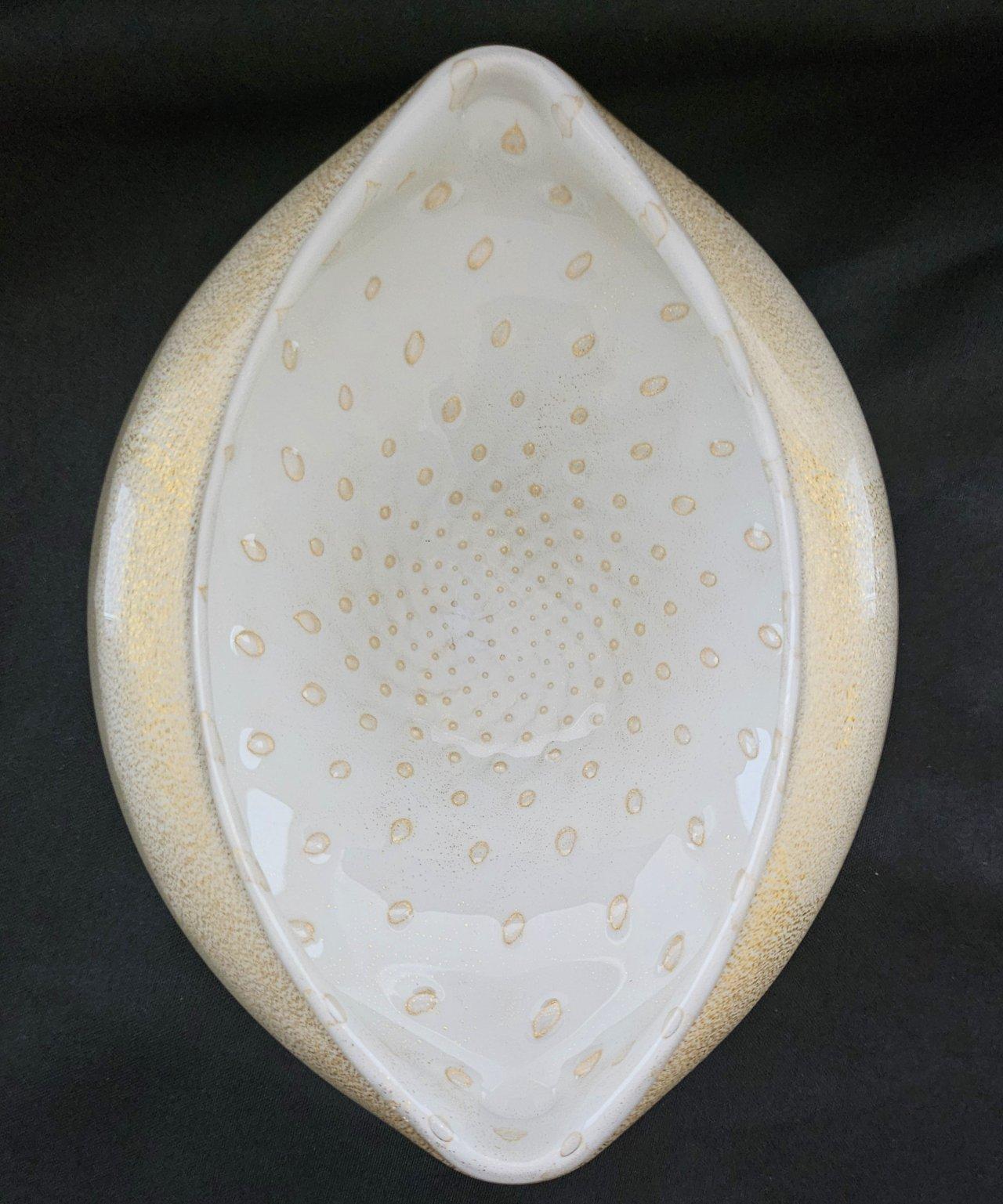 Italian Murano Glass Bullicante Bowl with Generous Gold Polveri, Alfredo Barbini For Sale