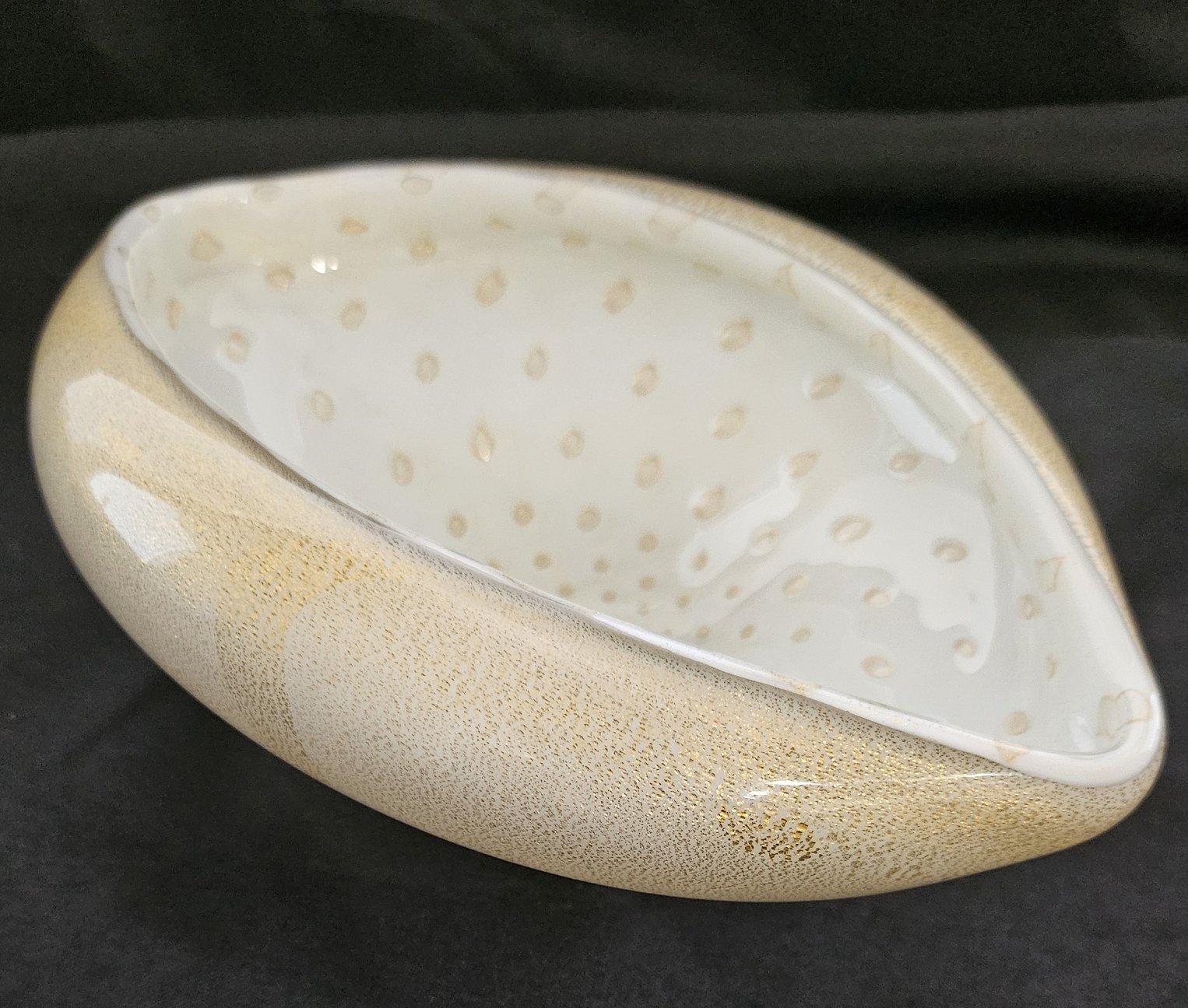 20th Century Murano Glass Bullicante Bowl with Generous Gold Polveri, Alfredo Barbini For Sale