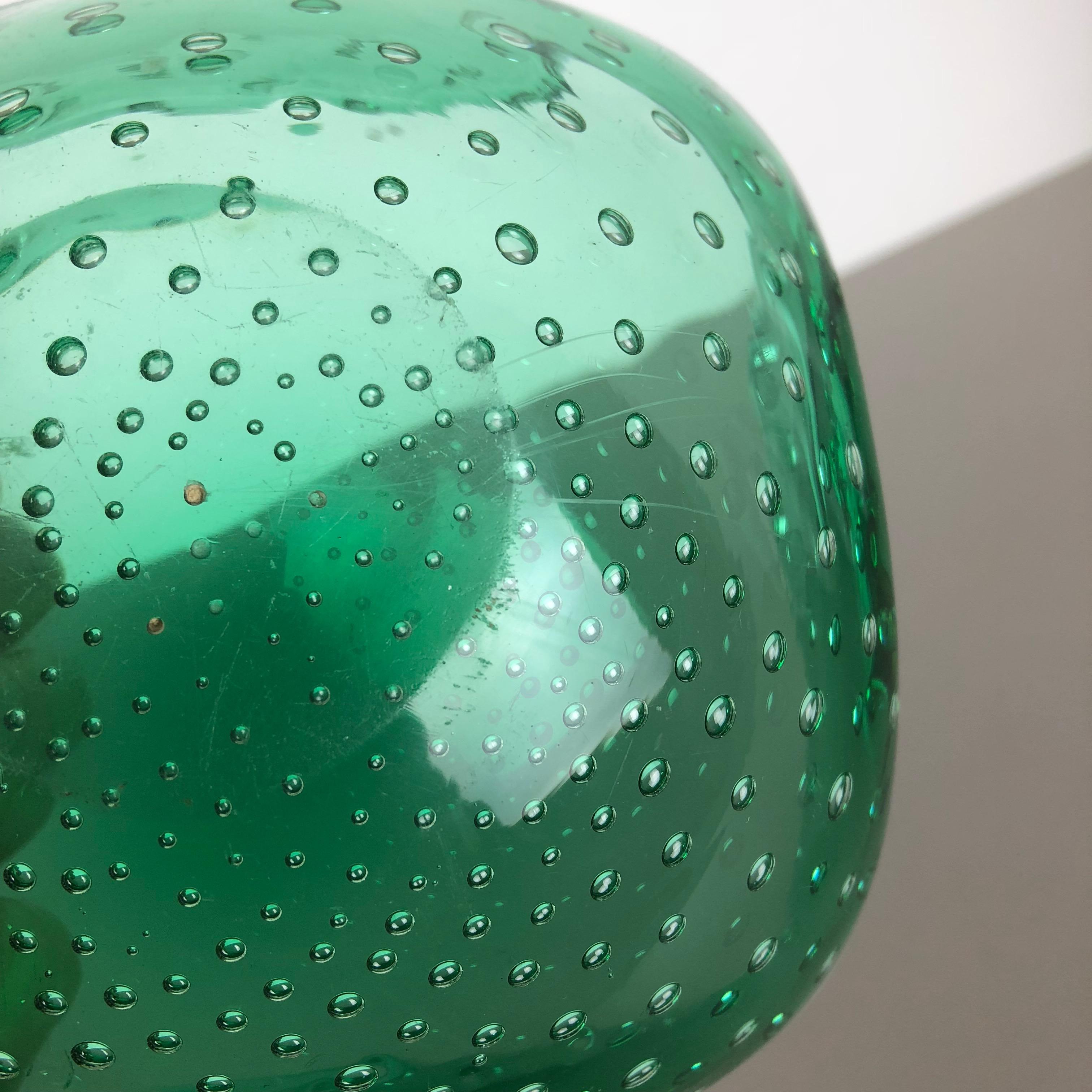 Cendrier en verre de Murano Bullicante « vert » avec éléments en coquillage, Murano, Italie, 1970 en vente 10