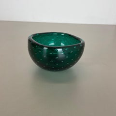 Murano Glass Bullicante "Green" Bowl Element Shell Ashtray Murano, Italy, 1970s