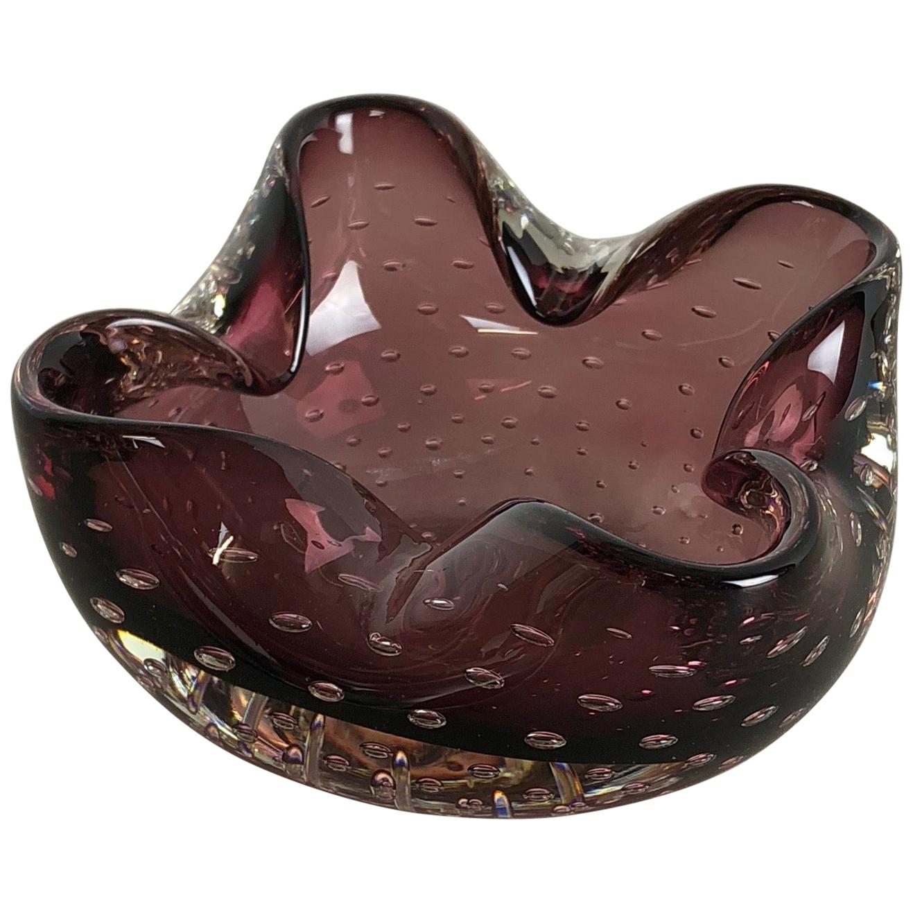 Murano Glass Bullicante "Purple" Bowl Element Shell Ashtray Murano, Italy, 1970s