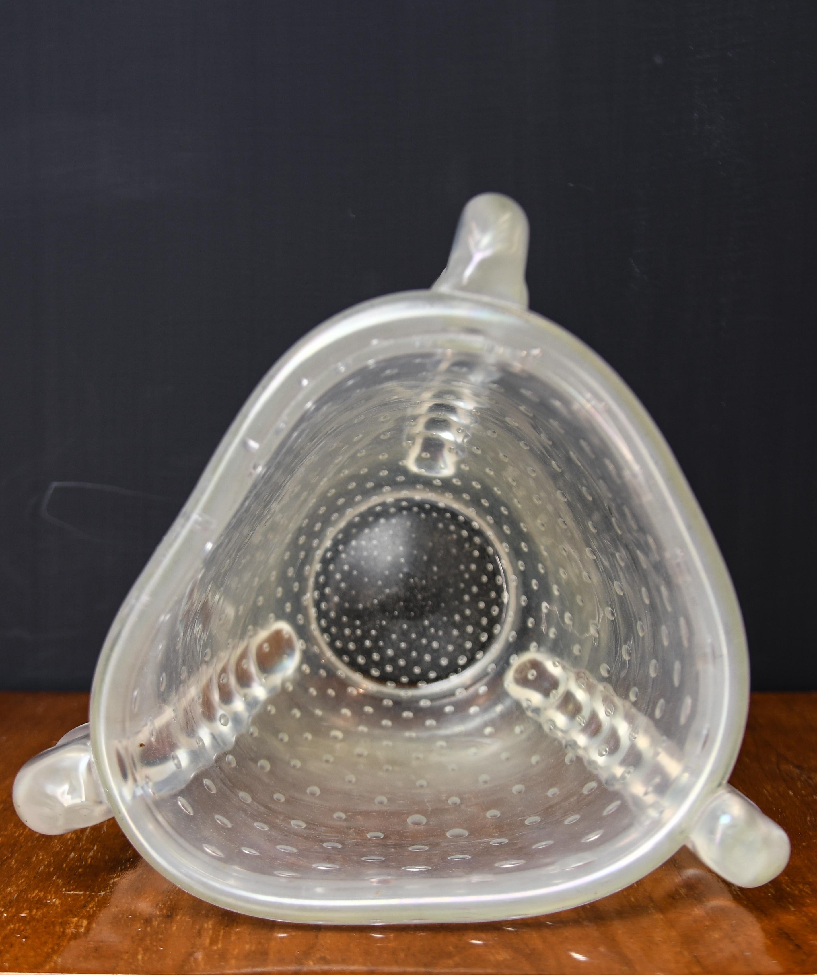 bullicante vase