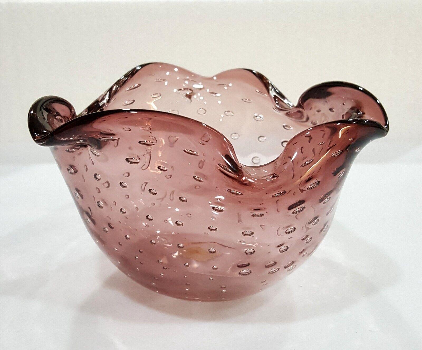 Mid-Century Modern Murano Glass Bullicante Vintage Bowl w/ label remains on bottom en vente