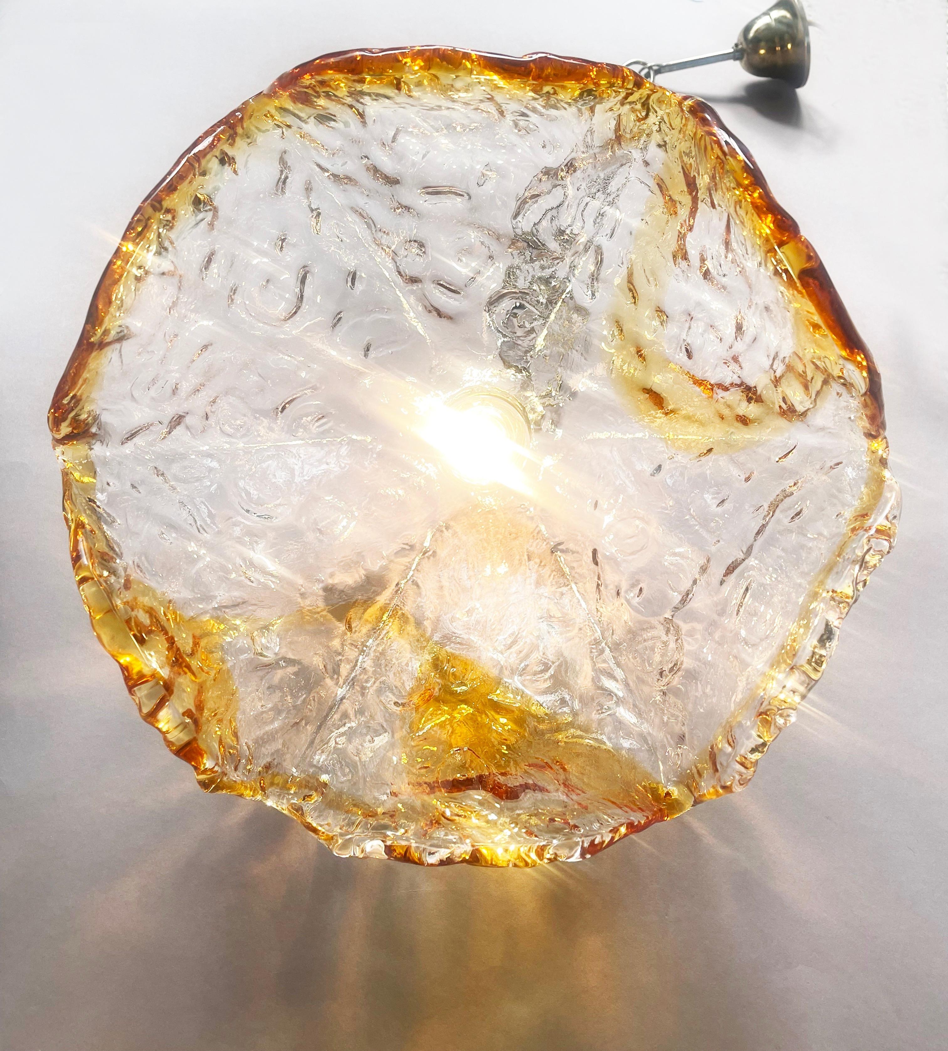 Ciondolo Calyx in vetro di Murano con bagliore d'ambra di Honsel Leuchten, anni '70, Germania In condizioni buone in vendita a Andernach, DE