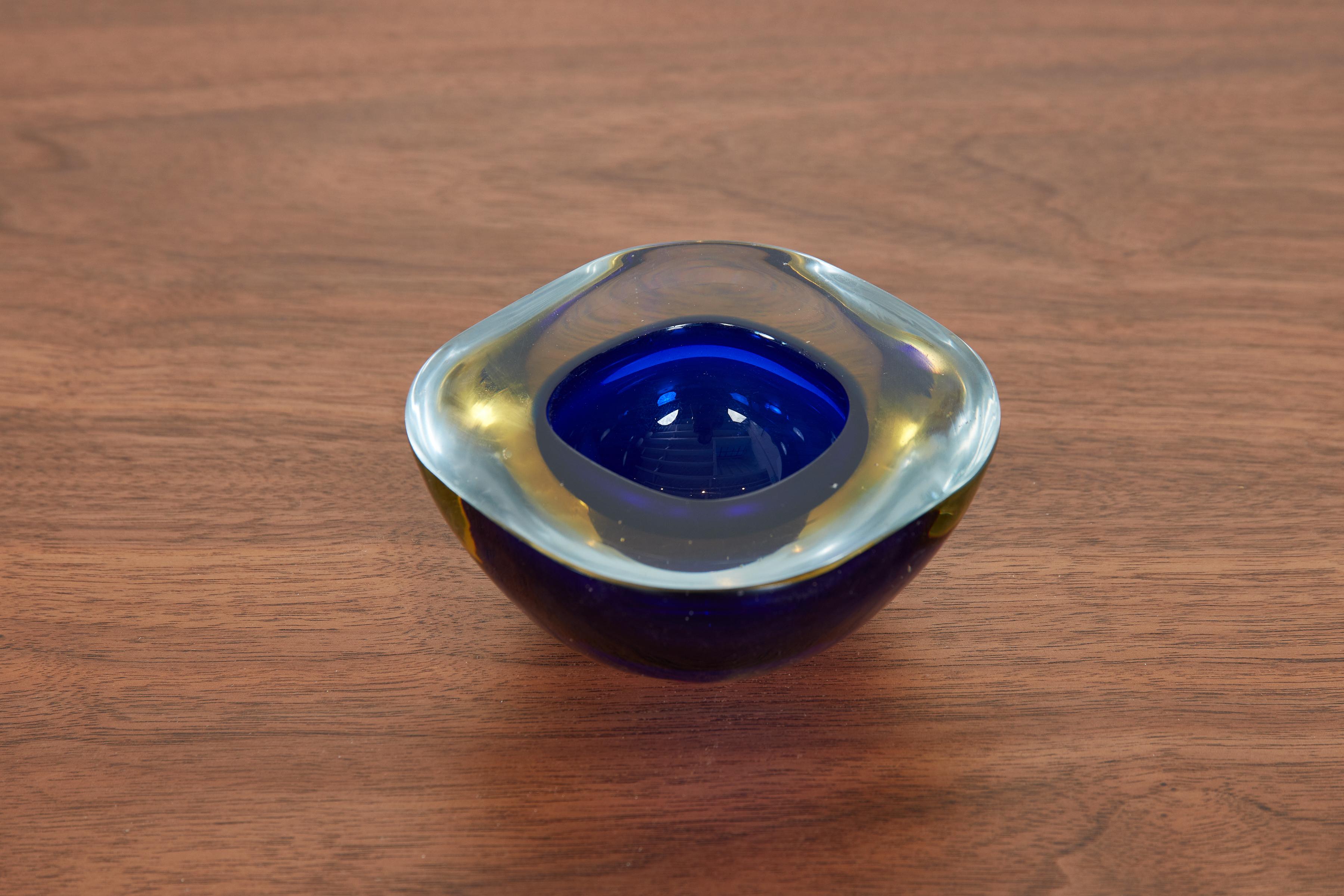 Murano Glass Catch All For Sale 8