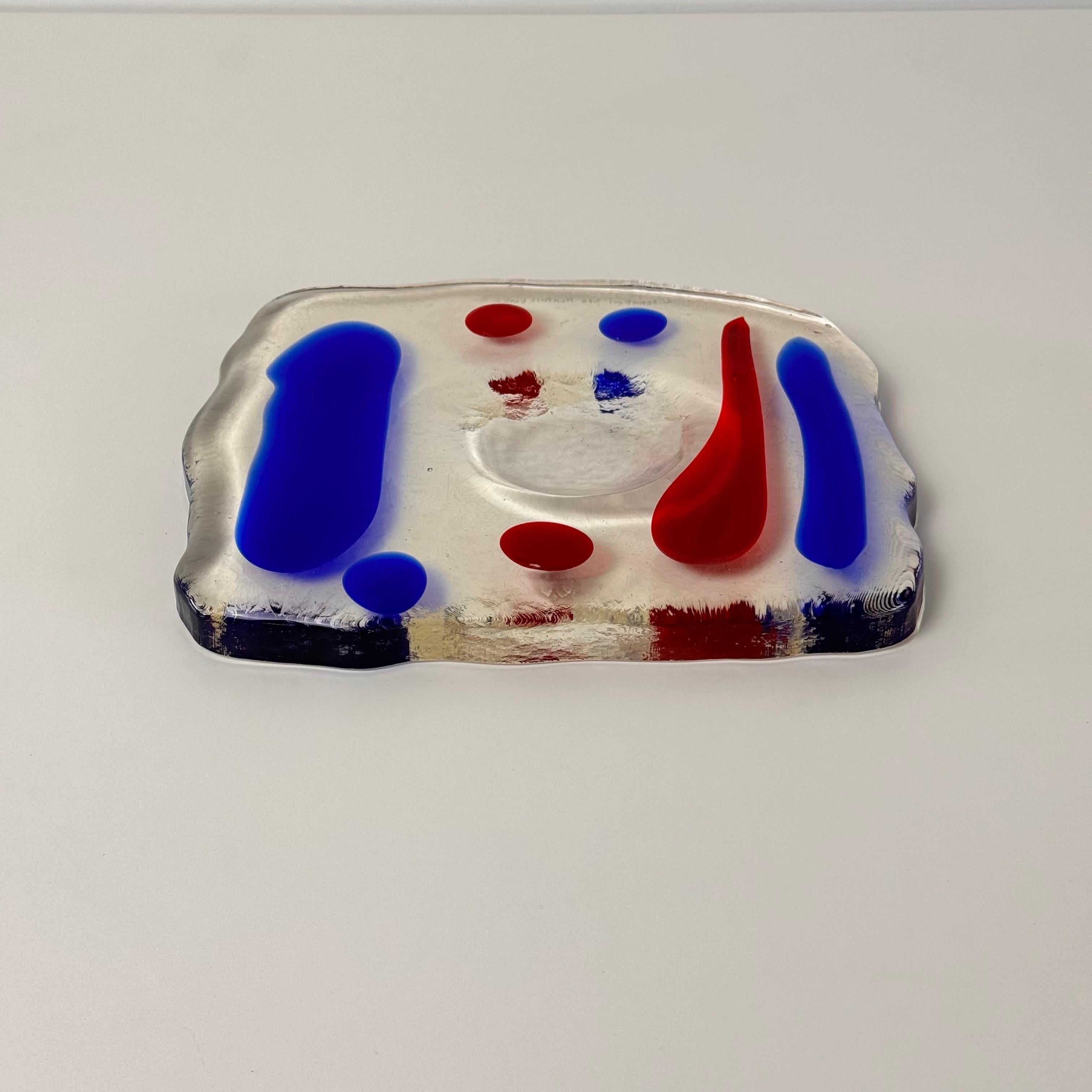 Catchall de cristal de Murano de Luigi Serafini para Memphis Extra, años 80 Hecho a mano en venta