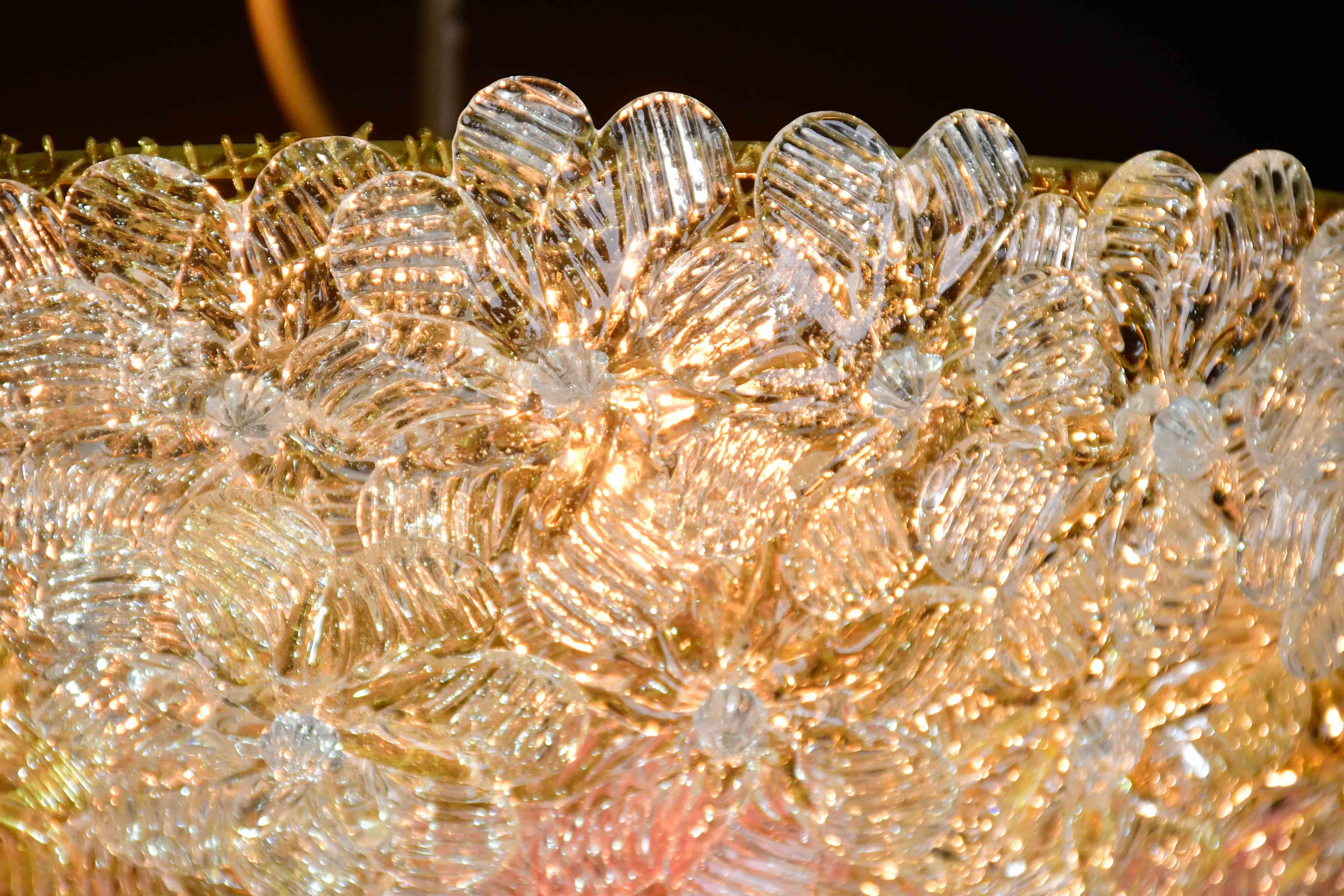 Vetro di Murano Murano Glass Ceiling Flower by Seguso for Venini in vendita