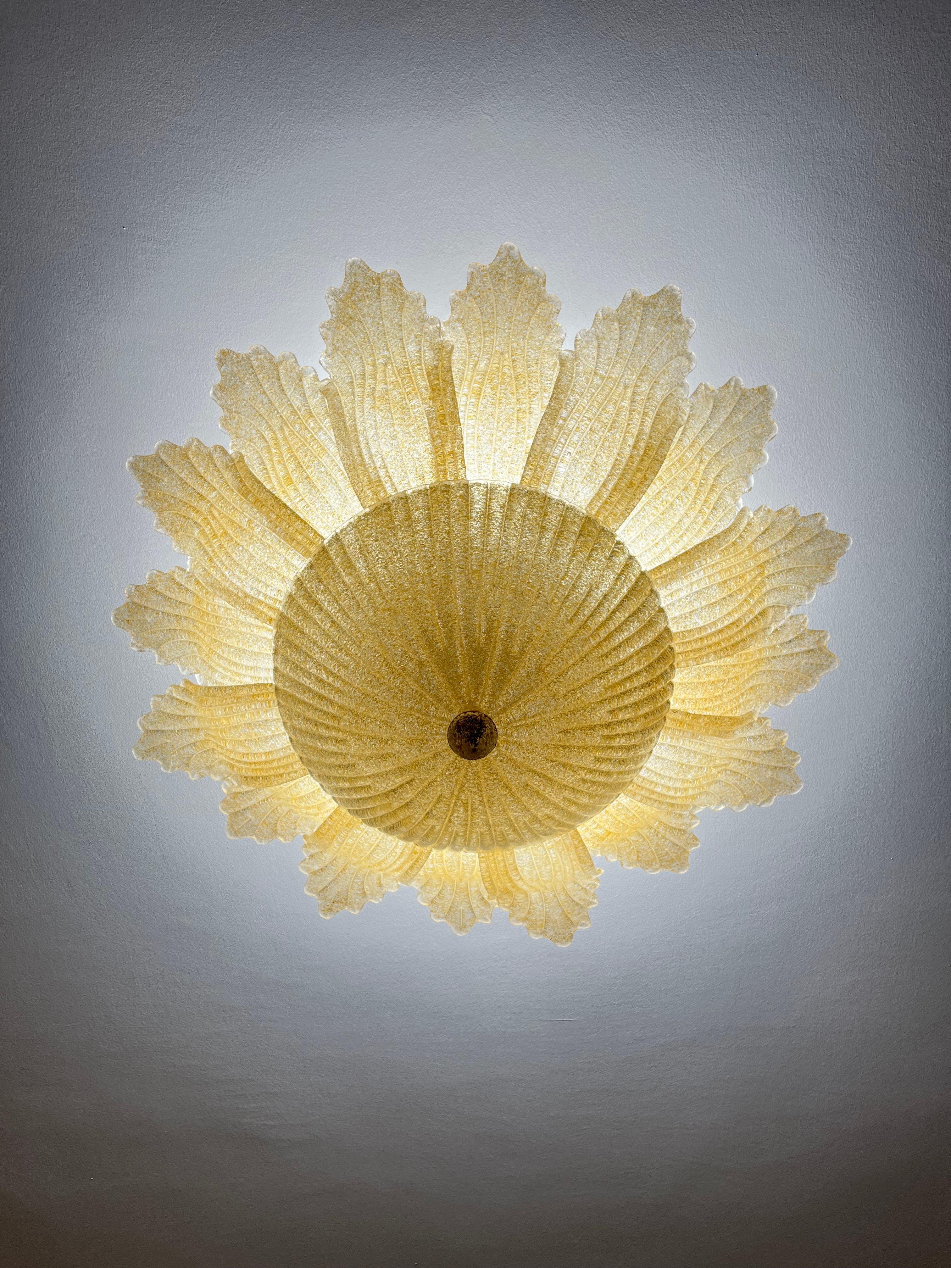 Vetro di Murano Lampada da soffitto in vetro di Murano a 6 luci Barovier&Toso anni '80 in vendita