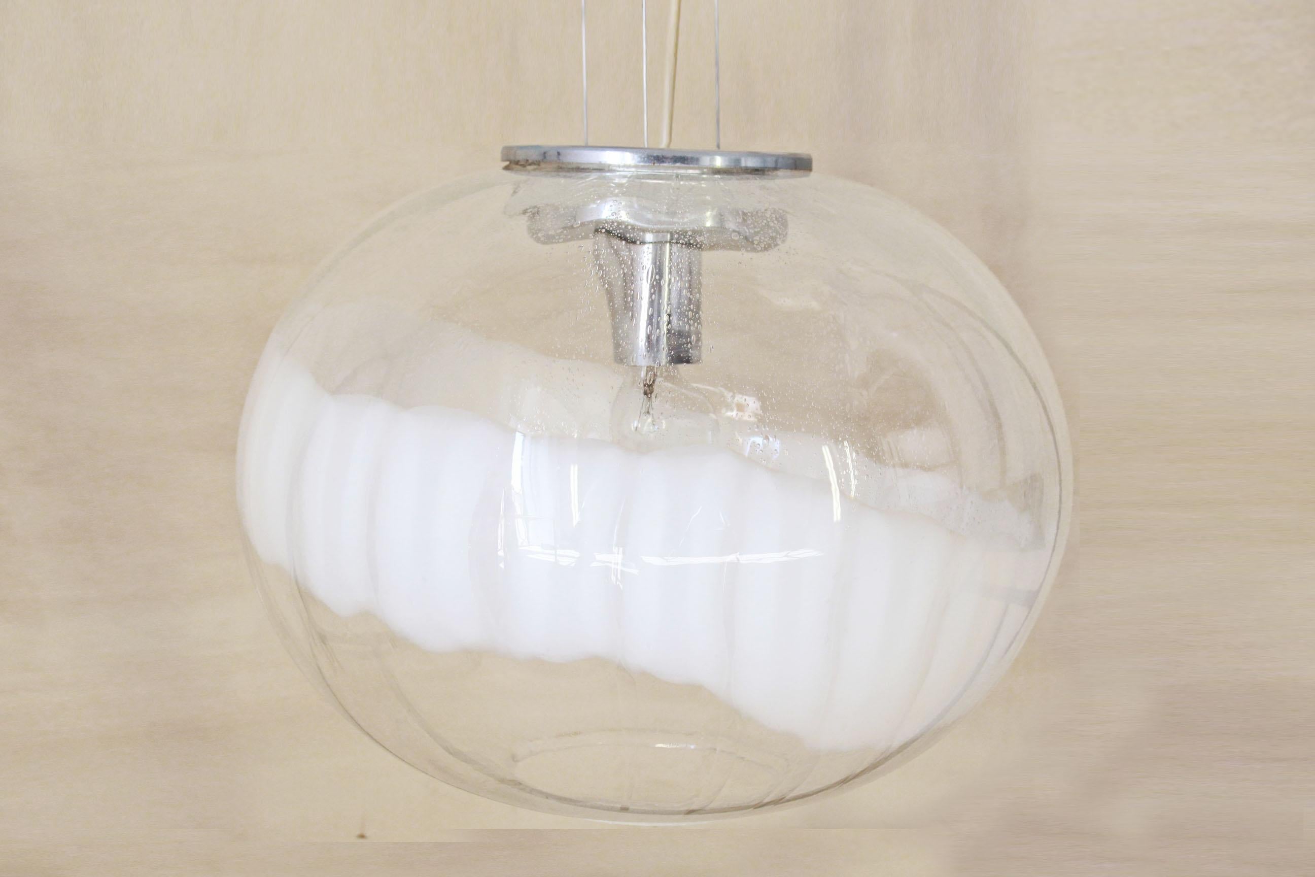 1970s Vintage Pendant Lamp in Murano Glass, White and Transparent Glass Globe 4