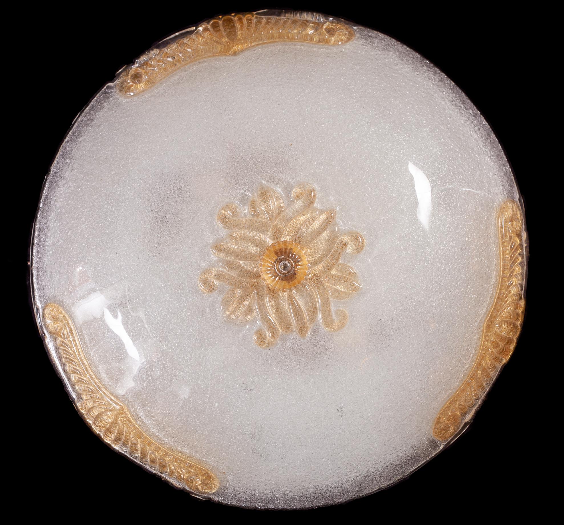 Murano Glass Ceiling Light or Flush Mount with Gold Inclusions by Barovier 1970s For Sale 10