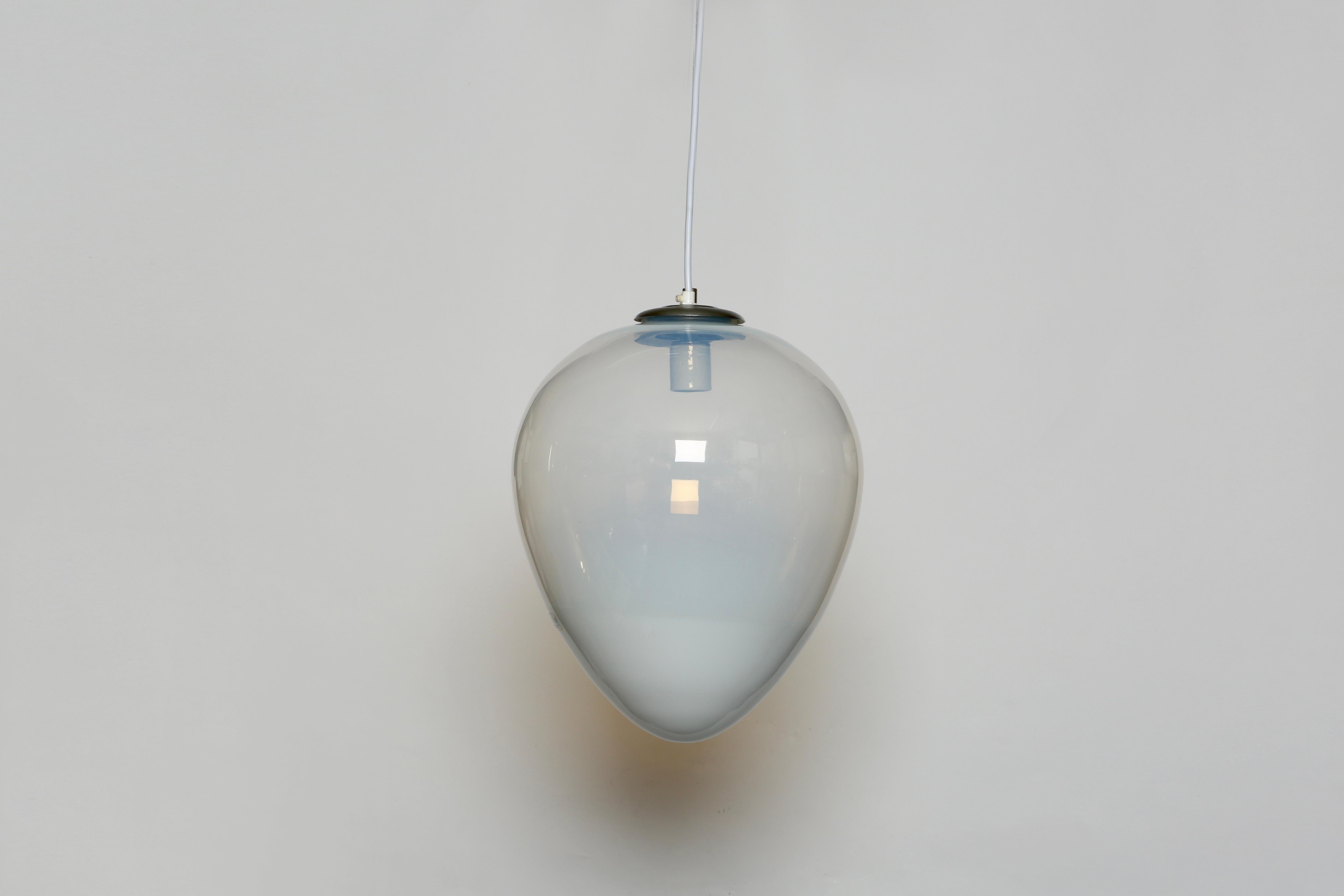 Murano Glass Ceiling Pendant by Leucos In Good Condition For Sale In Brooklyn, NY