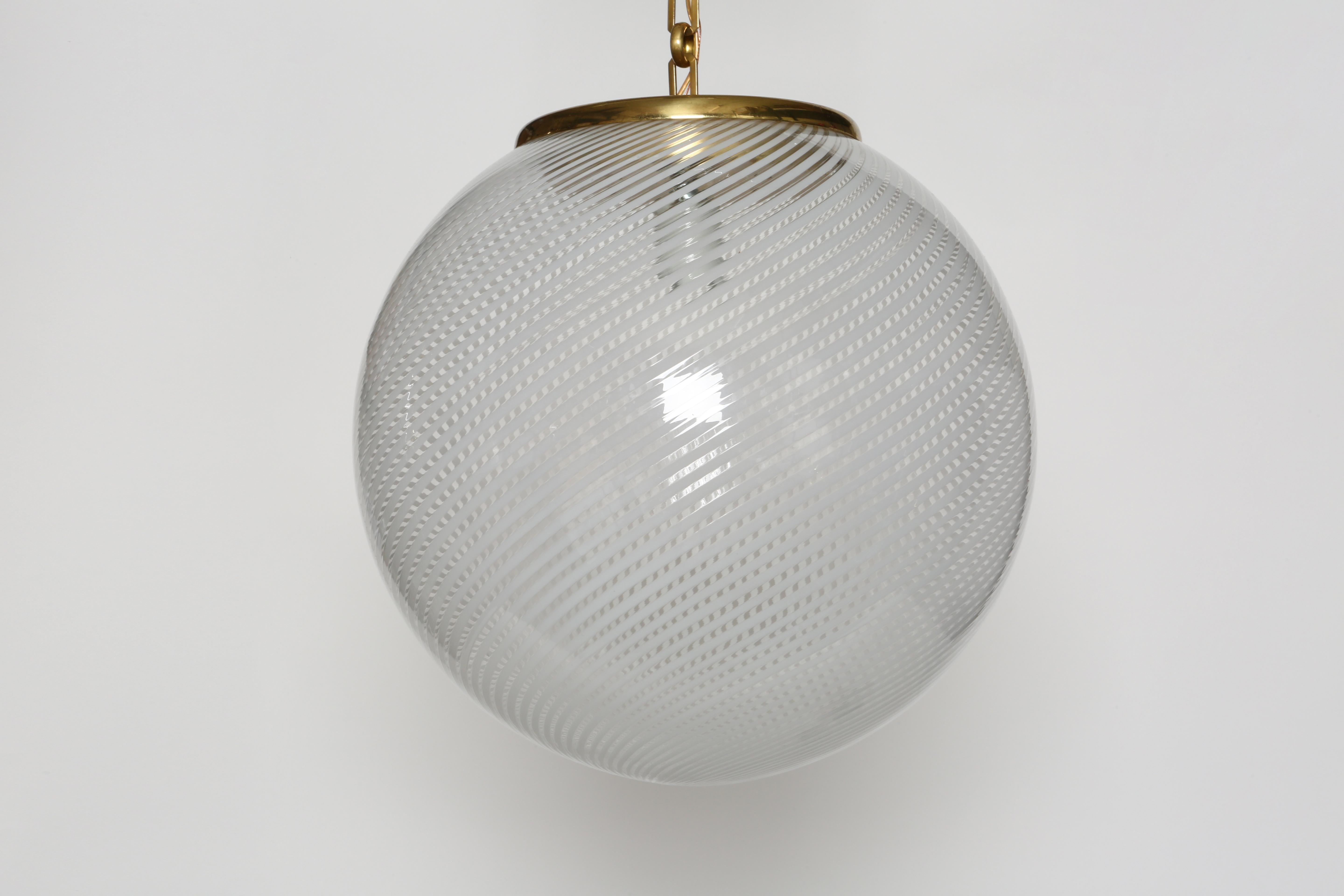 Ottone Ciondolo da soffitto in vetro di Murano in vendita