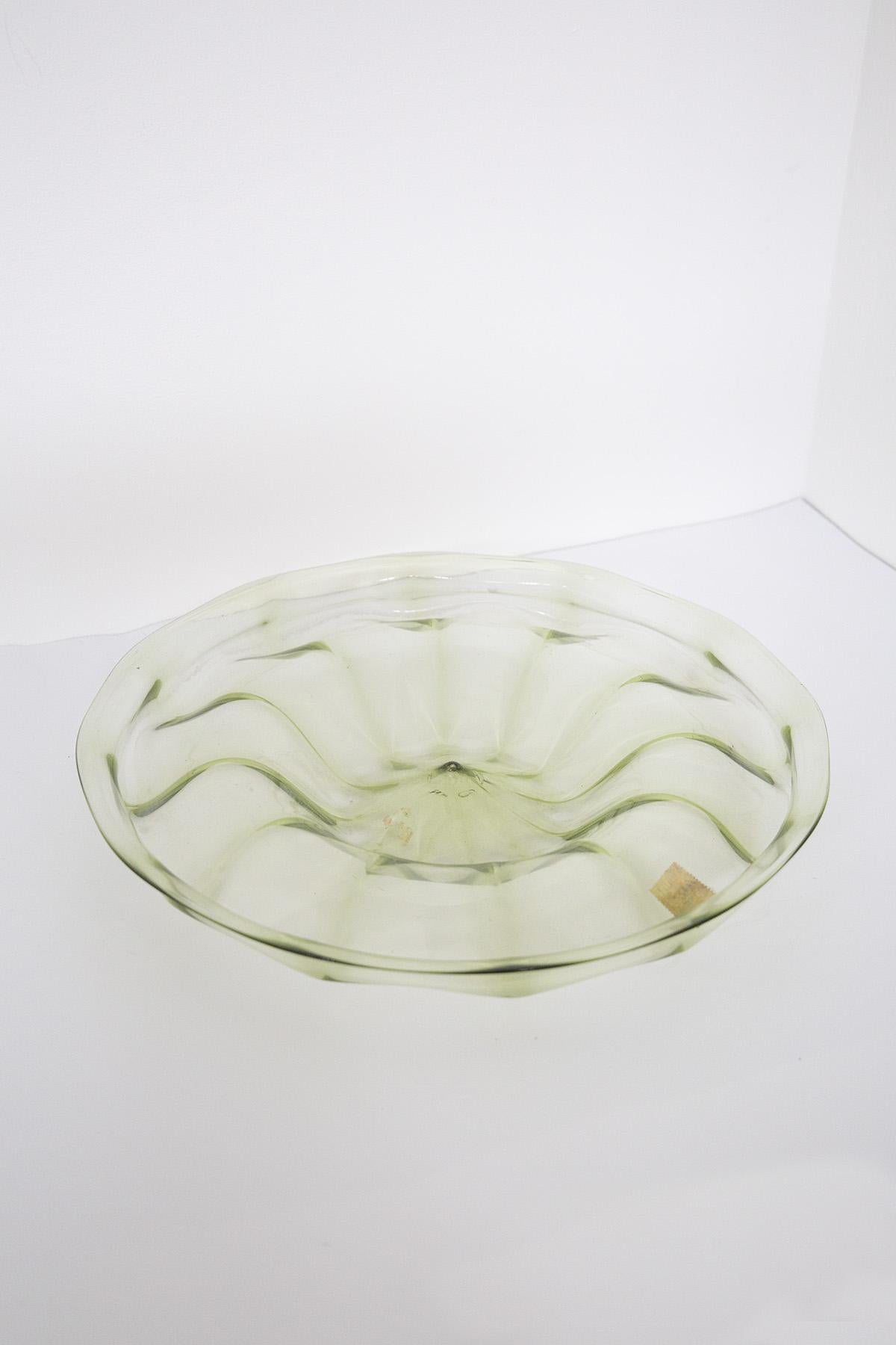 Italian Centre de table en verre de Murano attr. à Vittorio Zecchin en vente