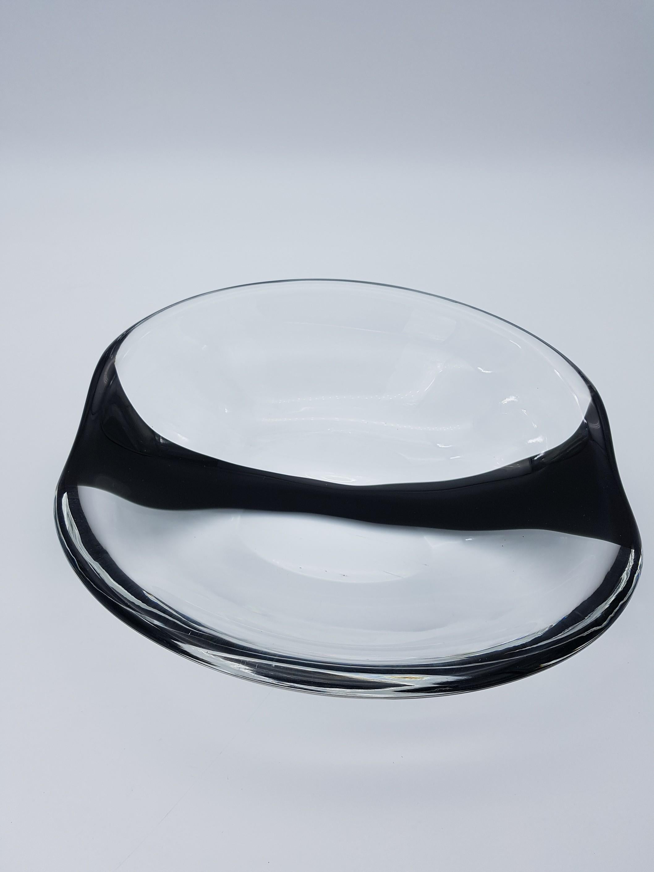 Mid-20th Century Murano Glass Centerpiece, Clear & Black by Cenedese, Design Antonio Daros, 1960s For Sale