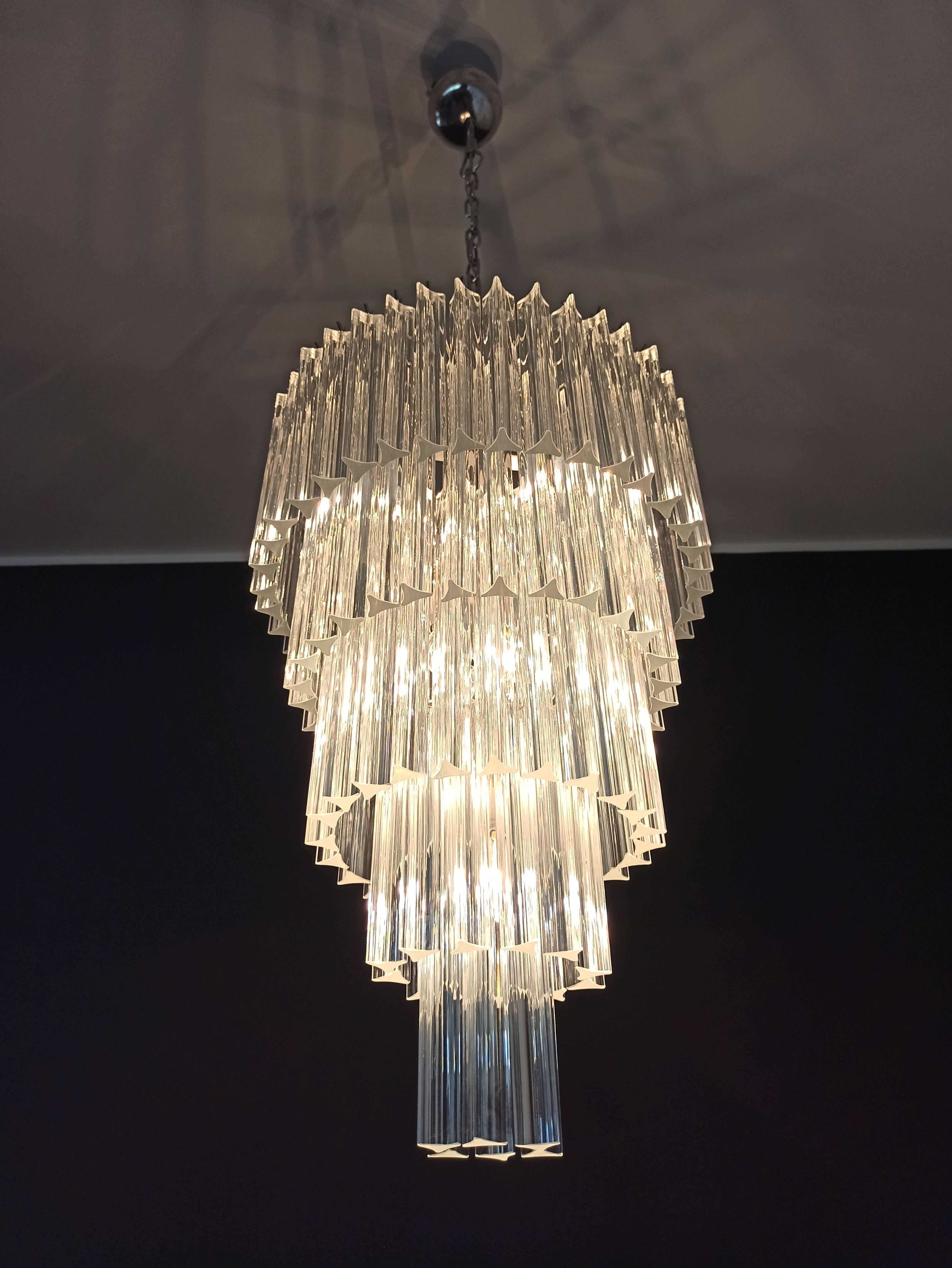 Lampadario in vetro di Murano -  111 trasparent tryri in vendita 4