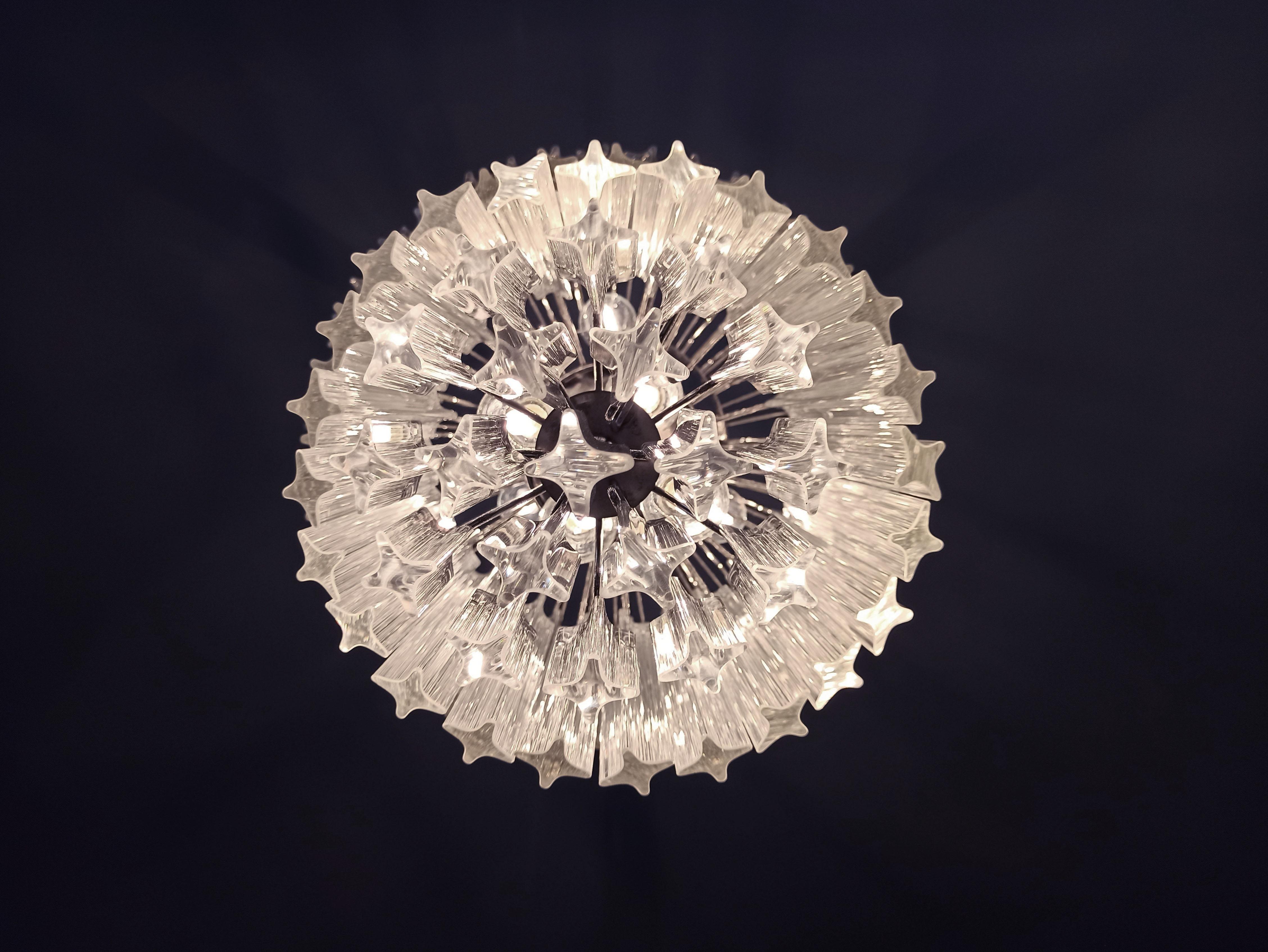 Blown Glass Murano Glass Chandelier, 112 Transparent Quadriedri For Sale