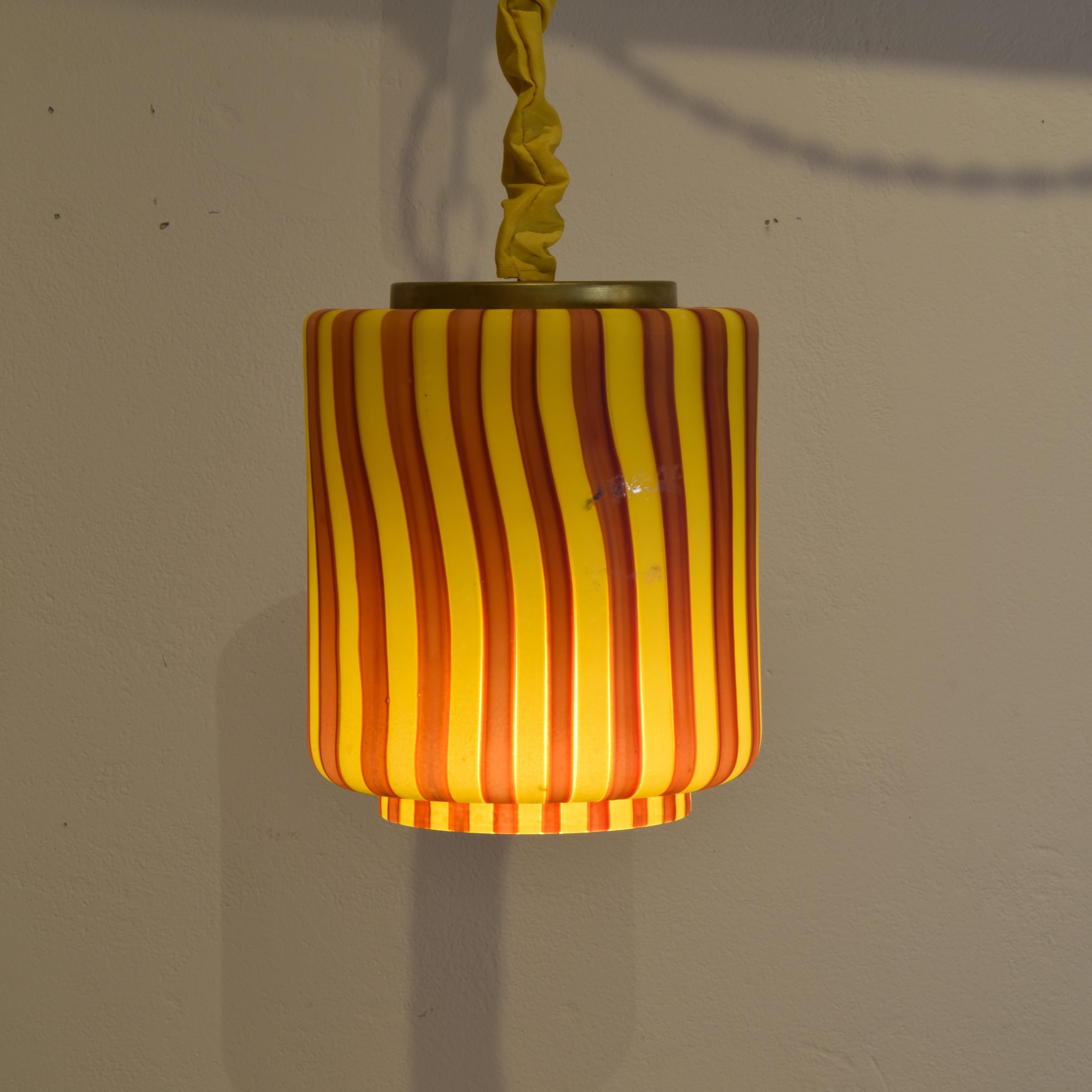 Lámpara de cristal de Murano 1960S. Moderno de mediados de siglo en venta