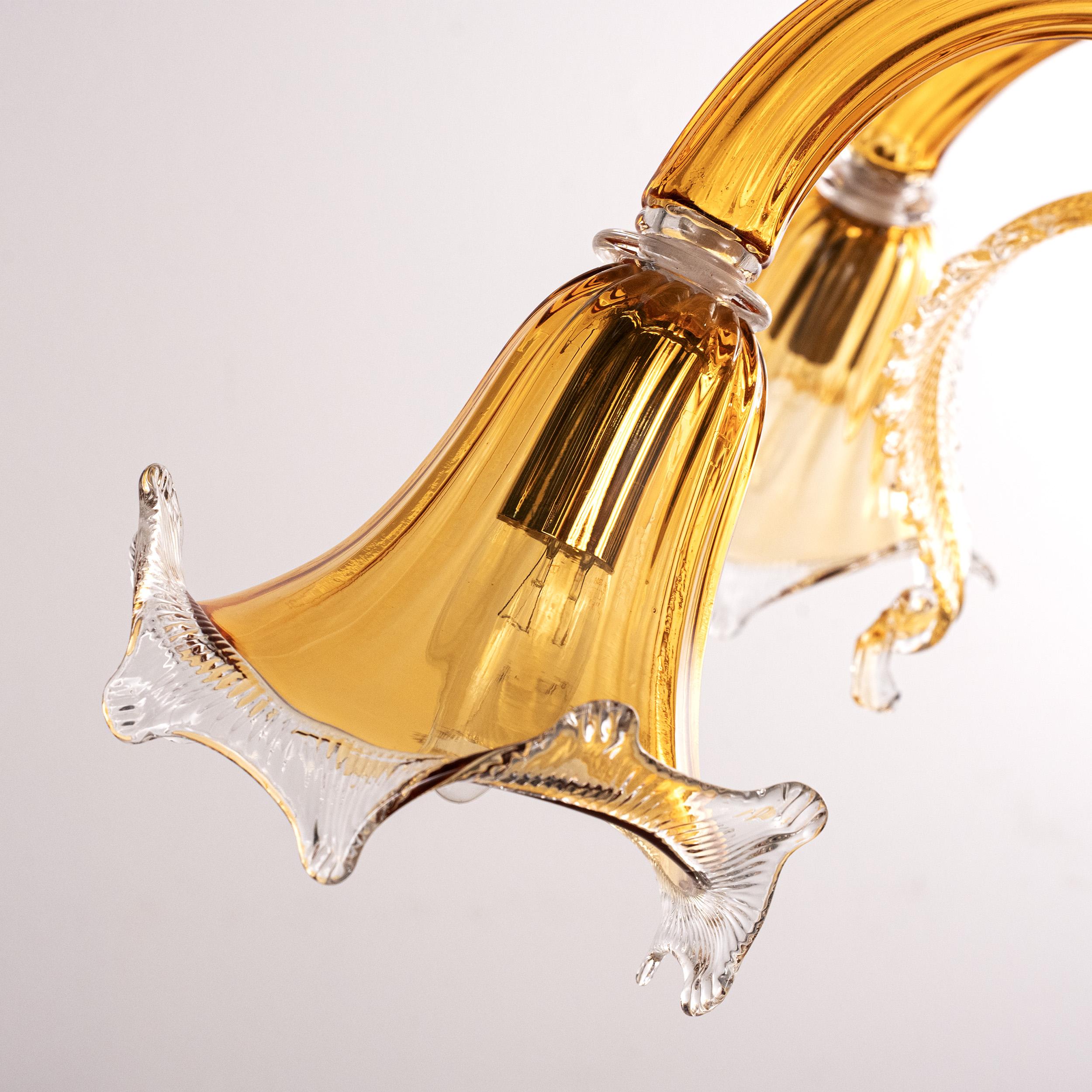 XX secolo Lampadario in vetro di Murano Ambra e trasparente a 5 luci, Vintage Made in Italy In magazzino in vendita