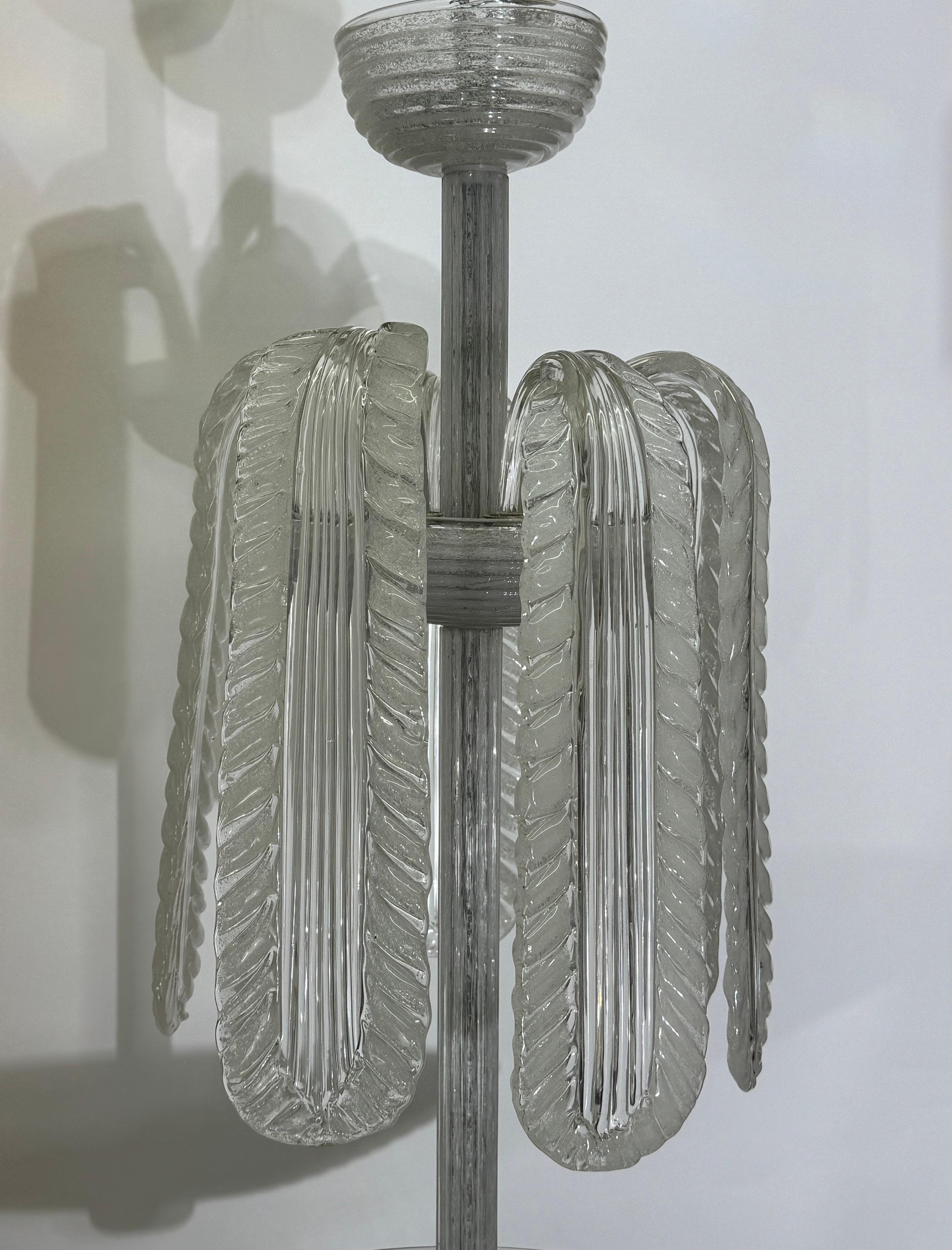 Italiano Lampadario in vetro di Murano attribuito a Seguso, metà del XX secolo in vendita