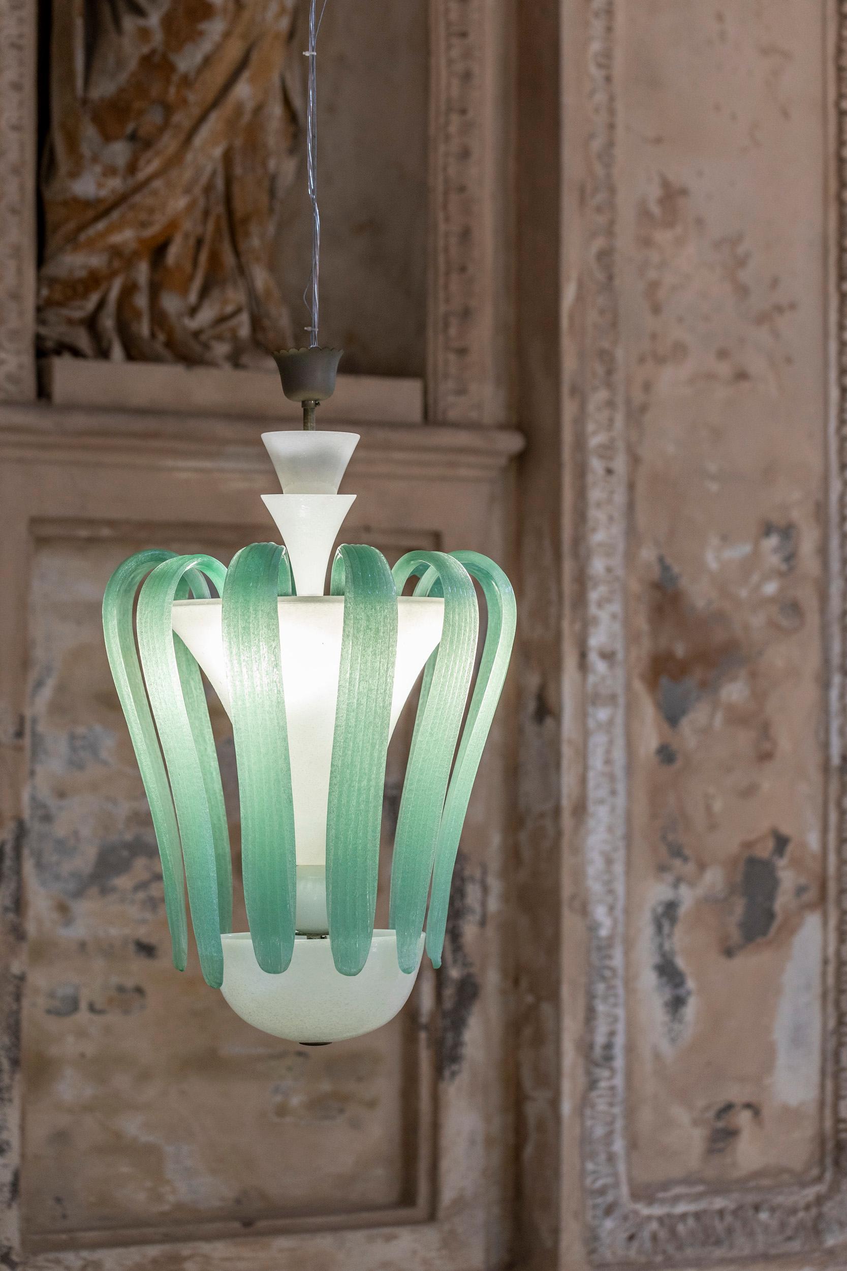 Murano Glass Chandelier Attributed to Tomaso Buzzi for Venini 3