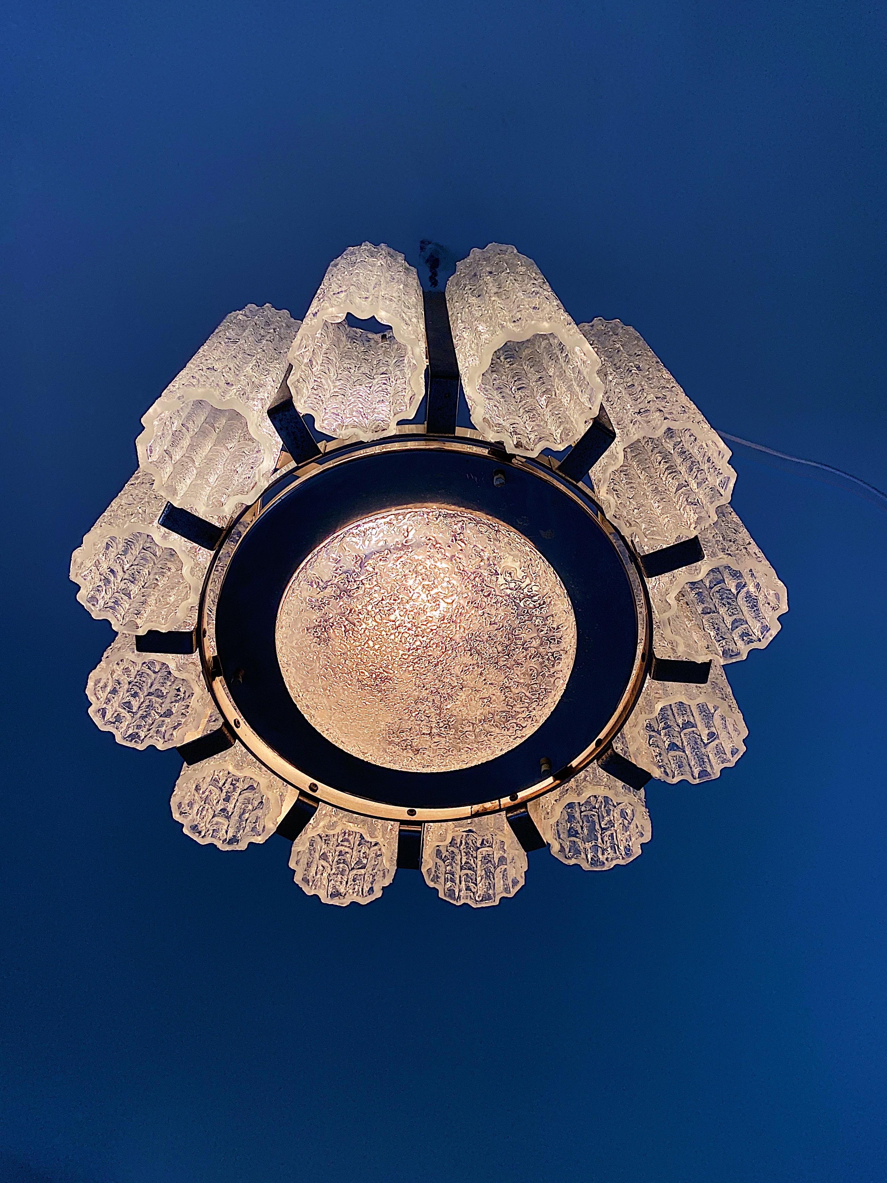Mid-Century Modern Murano Glass Chandelier by Barovier e Toso, 1960s For Sale