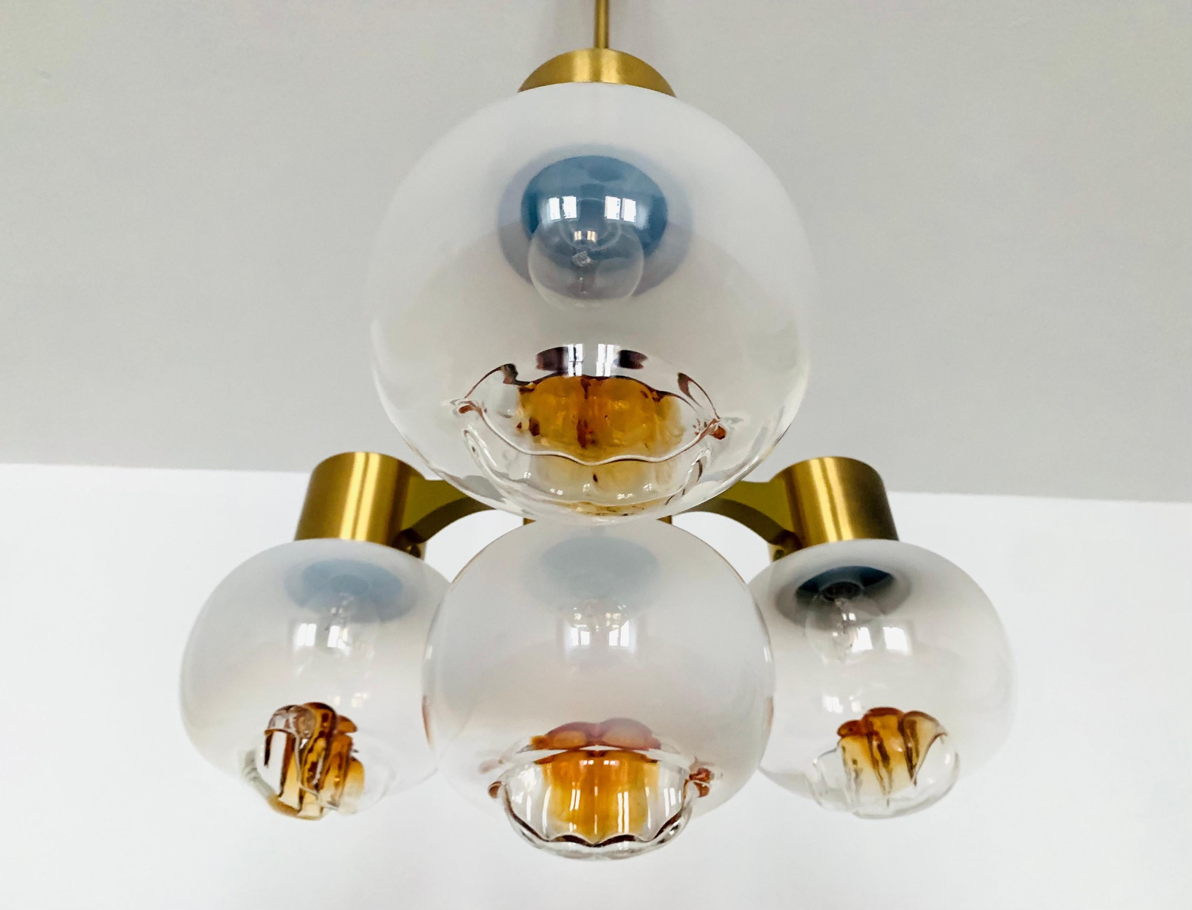 Milieu du XXe siècle Lustre en verre de Murano par Mazzega en vente