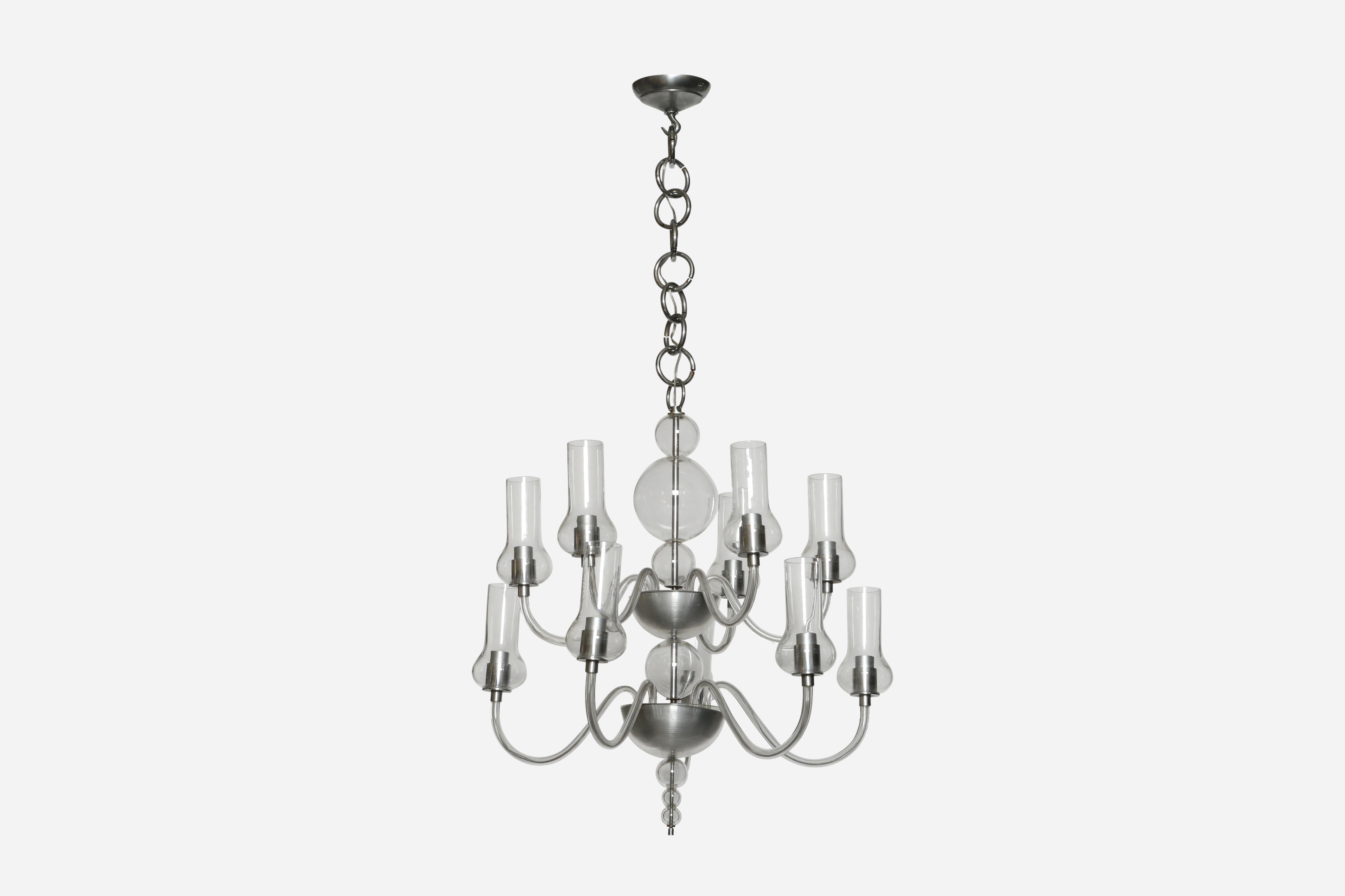 Murano glass chandelier by Seguso Vetri d'Arte.
Made in 1940s.
Rare chandelier in an excellent vintage condition.
Signed 