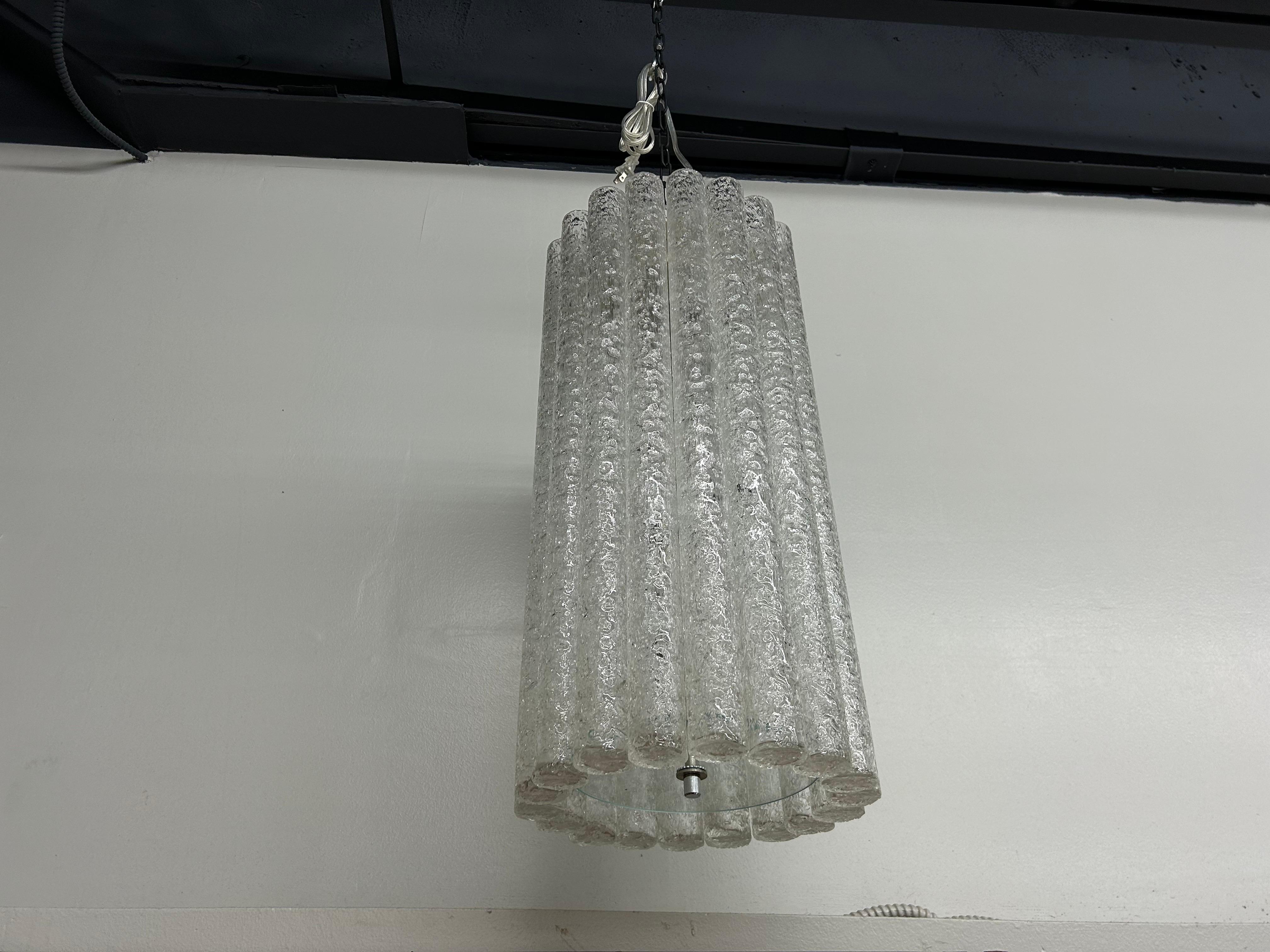 Italiano Lampadario in vetro di Murano di Toni Zuccheri per Venini in vendita