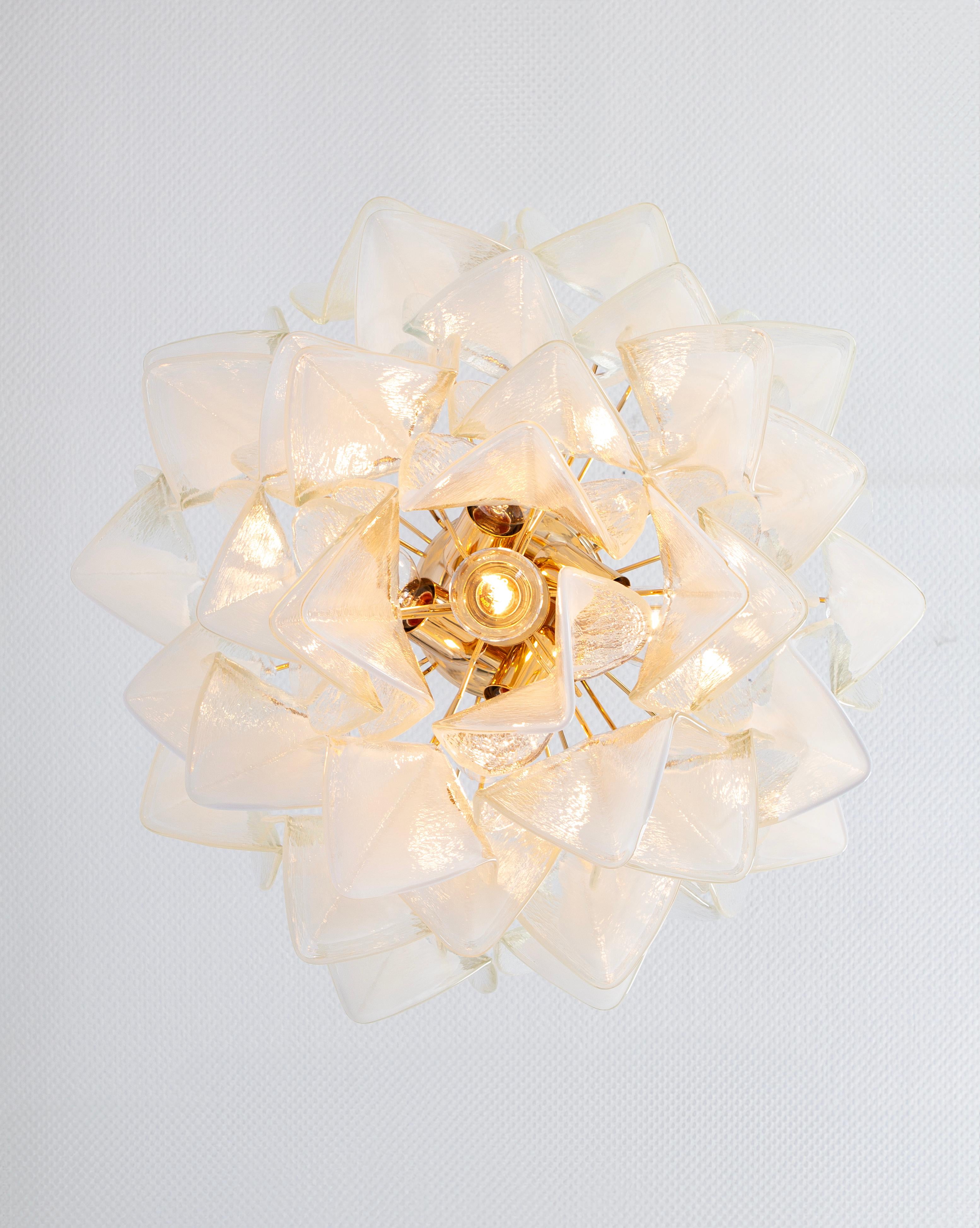 Murano Glass Chandelier Designed by Carlo Nason for Mazzega, 1970s In Good Condition For Sale In Aachen, NRW