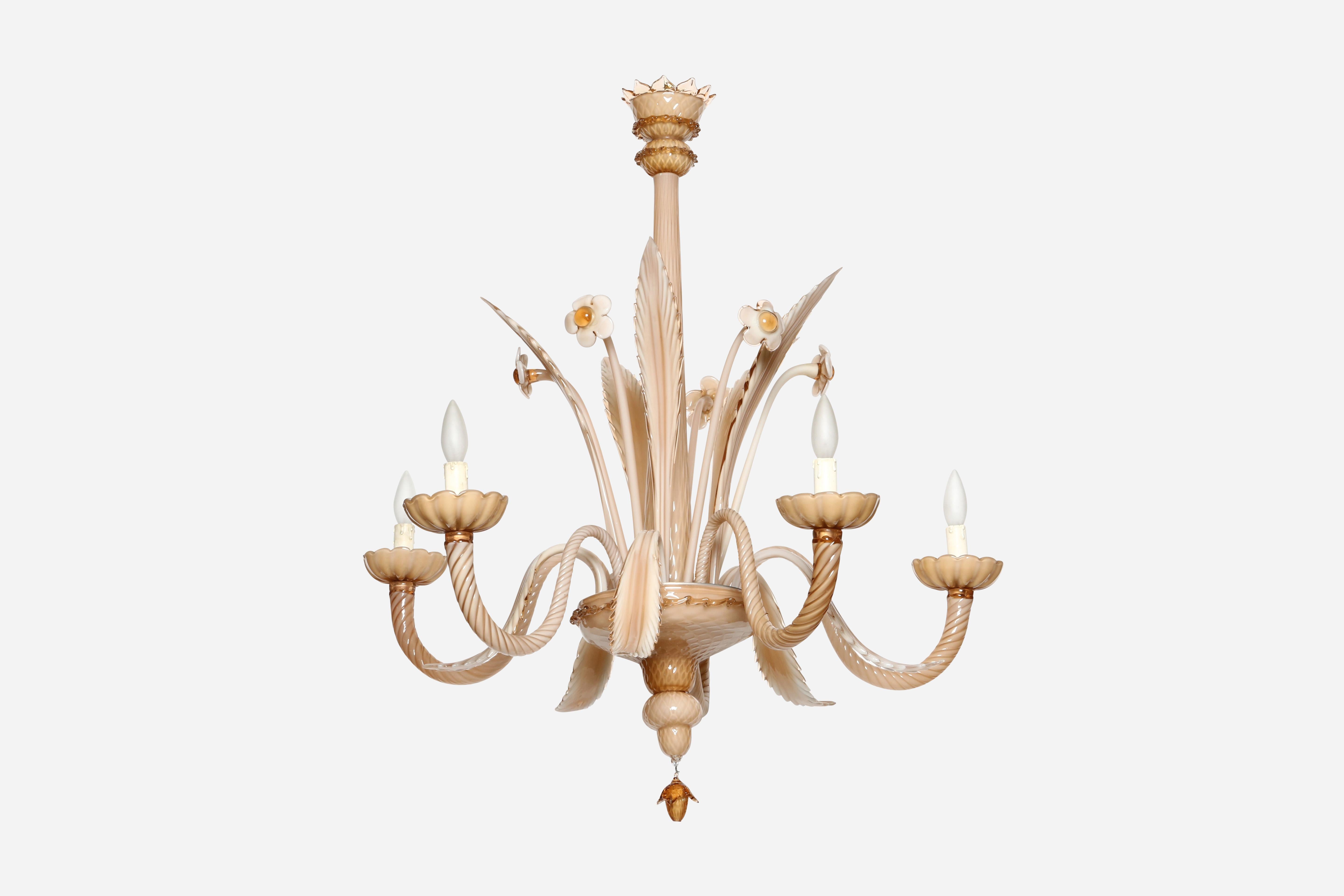 Murano glass chandelier made by famous Dona family.
Designed by Italian architect Angelo Torricelli during his youth years.
Italy, 1959.
Five glass arms, leaves and flowers decorations.
Five candelabra sockets.