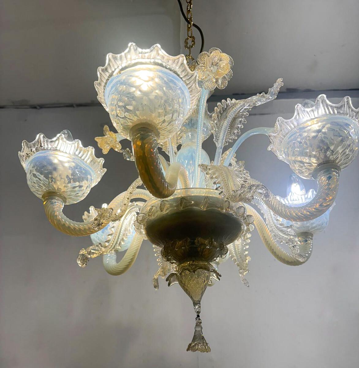 Lampadario in vetro di Murano in vendita 1