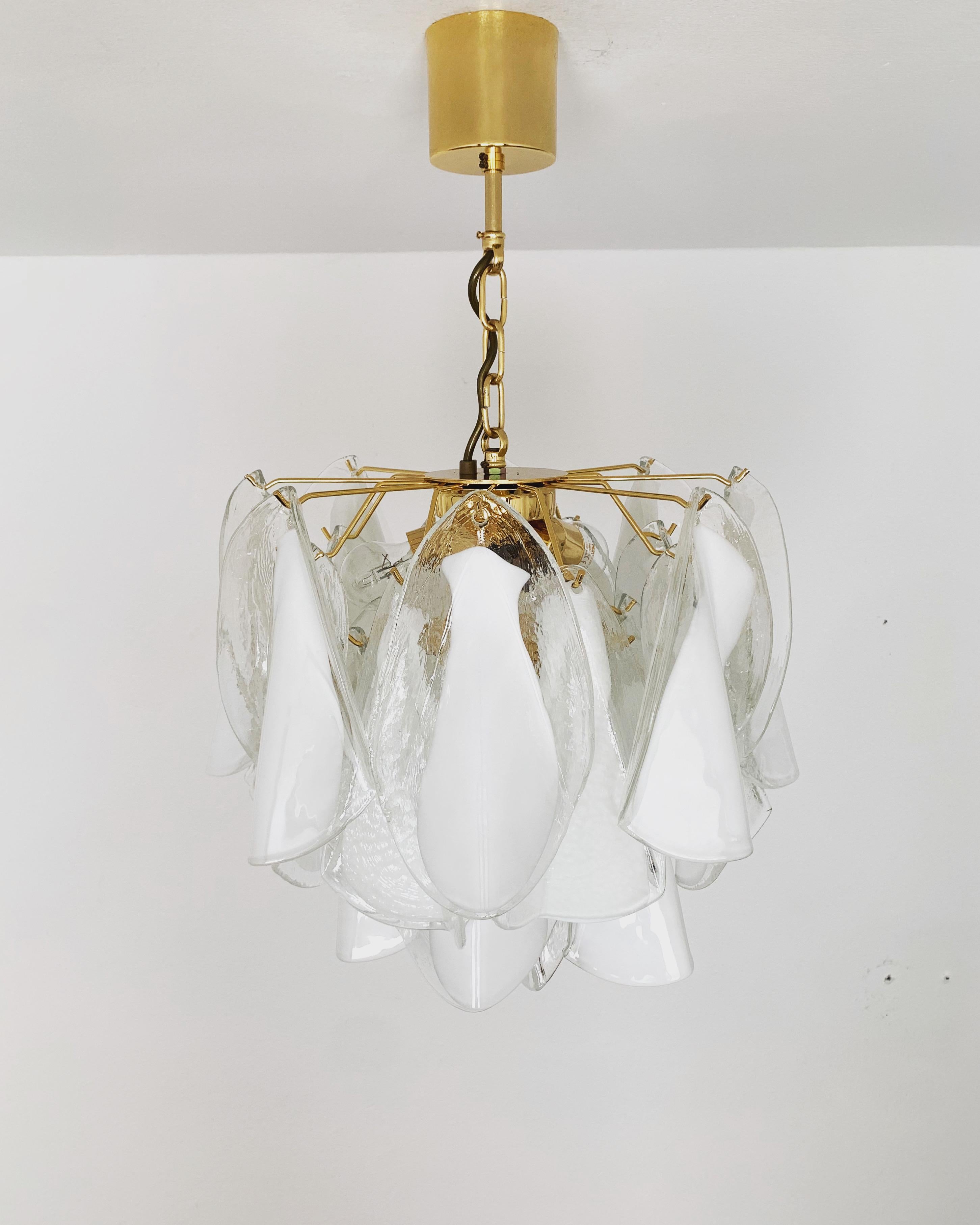 Murano glass chandelier In Good Condition For Sale In München, DE