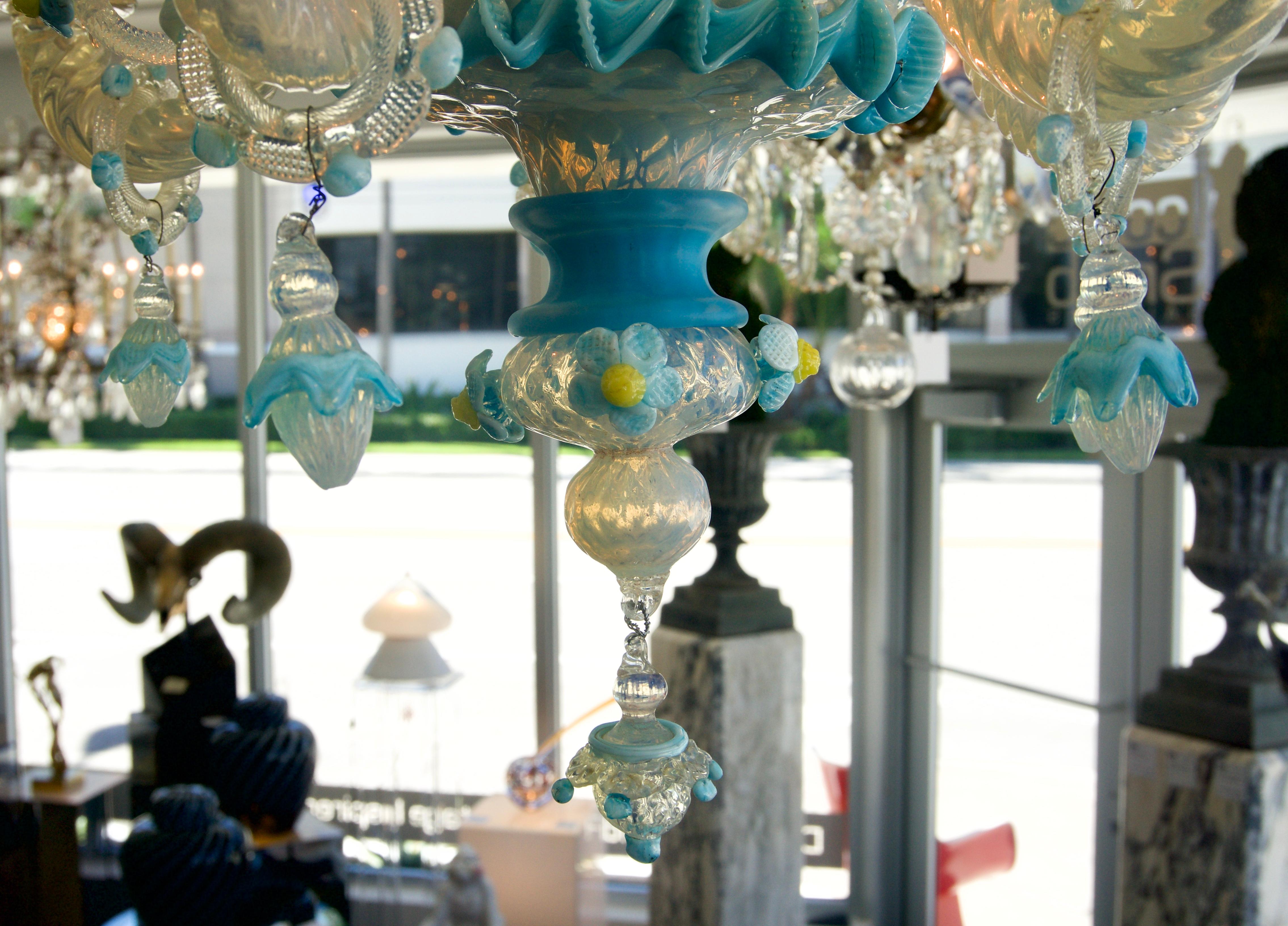 Vetro di Murano Lampadario in vetro di Murano in vendita