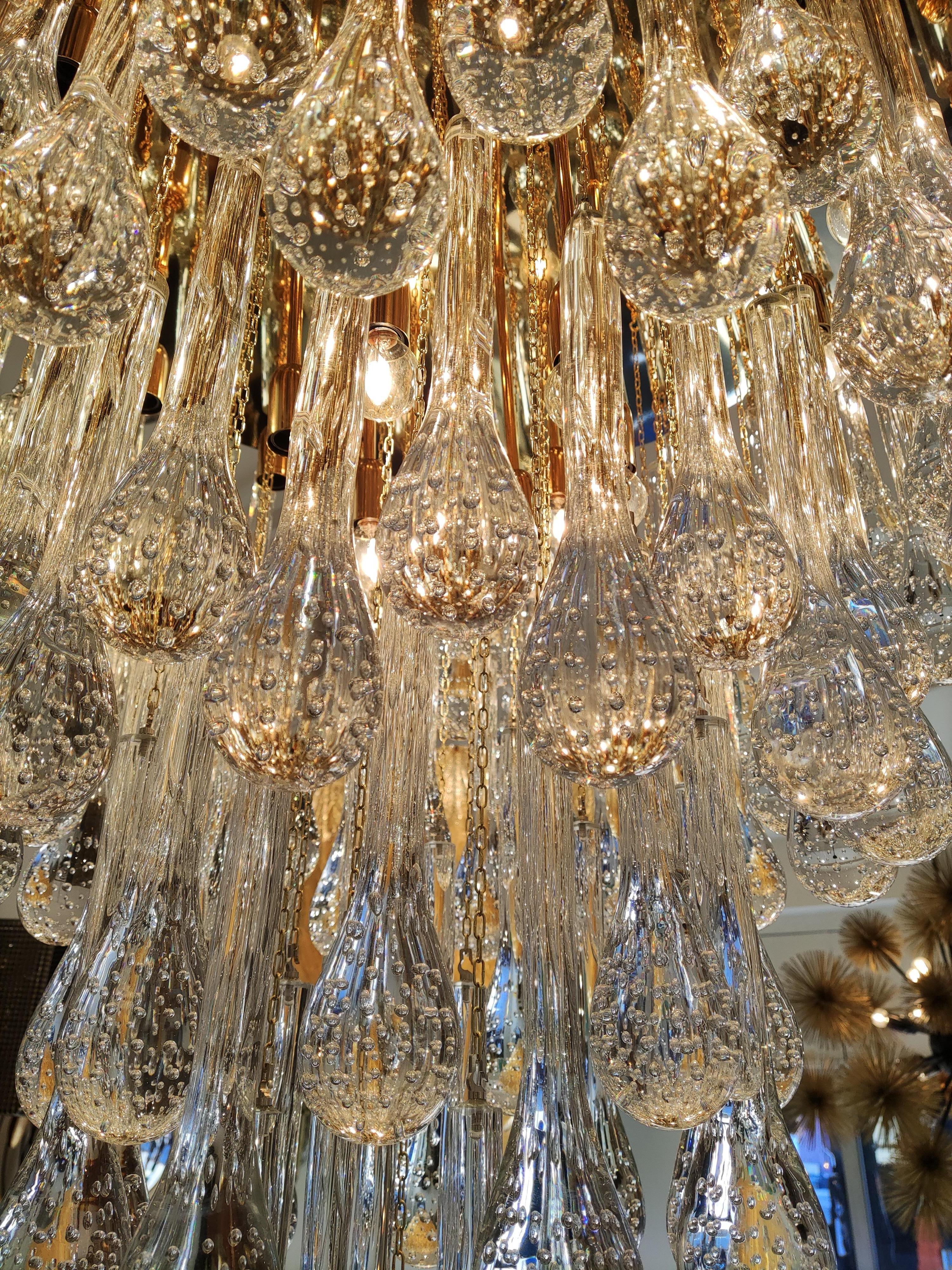 Murano Glass Chandelier Golden Brass and Crystal Drops For Sale 1