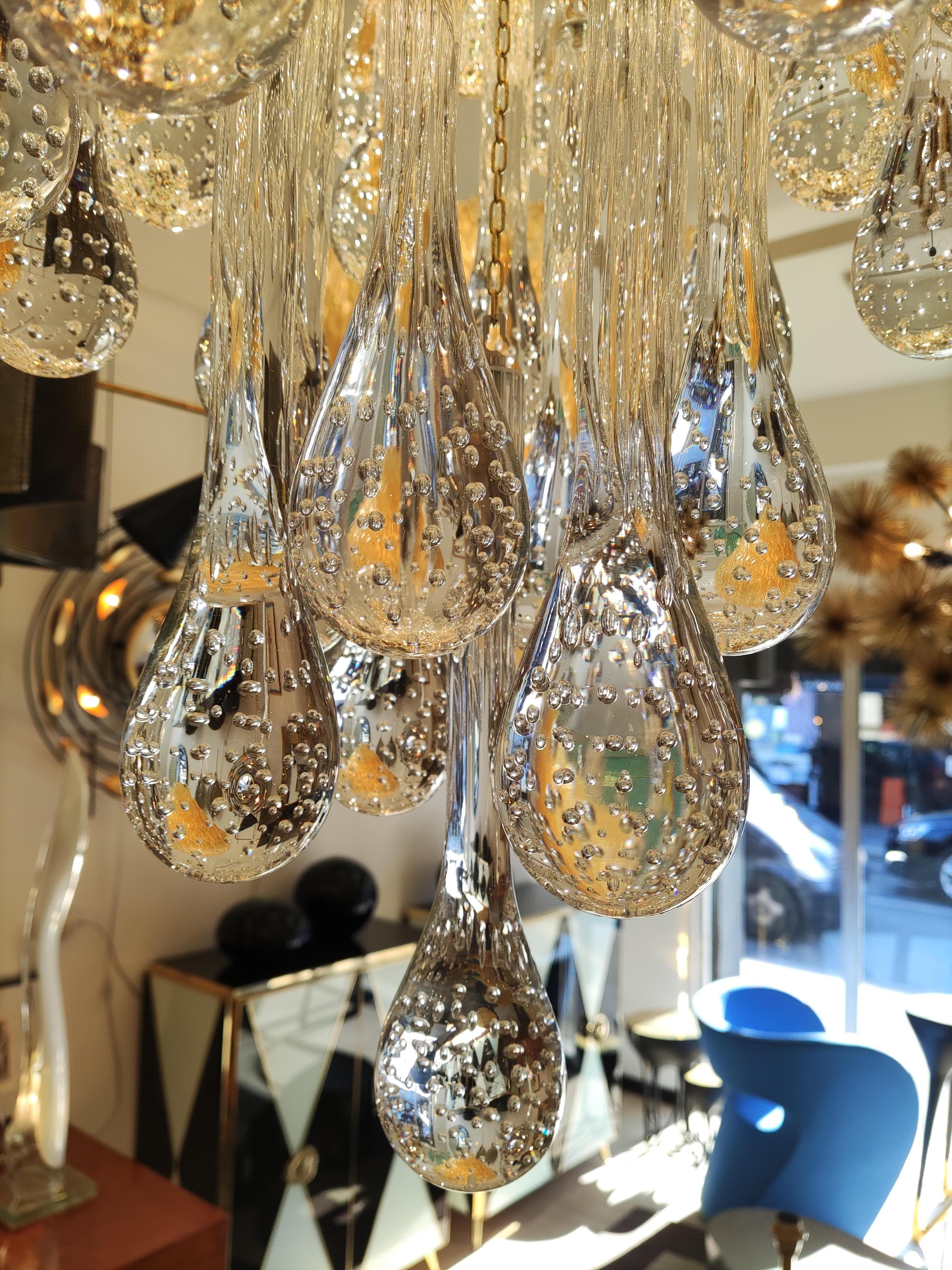 Murano Glas Kronleuchter Goldenes Messing und Kristalltropfen im Angebot 3