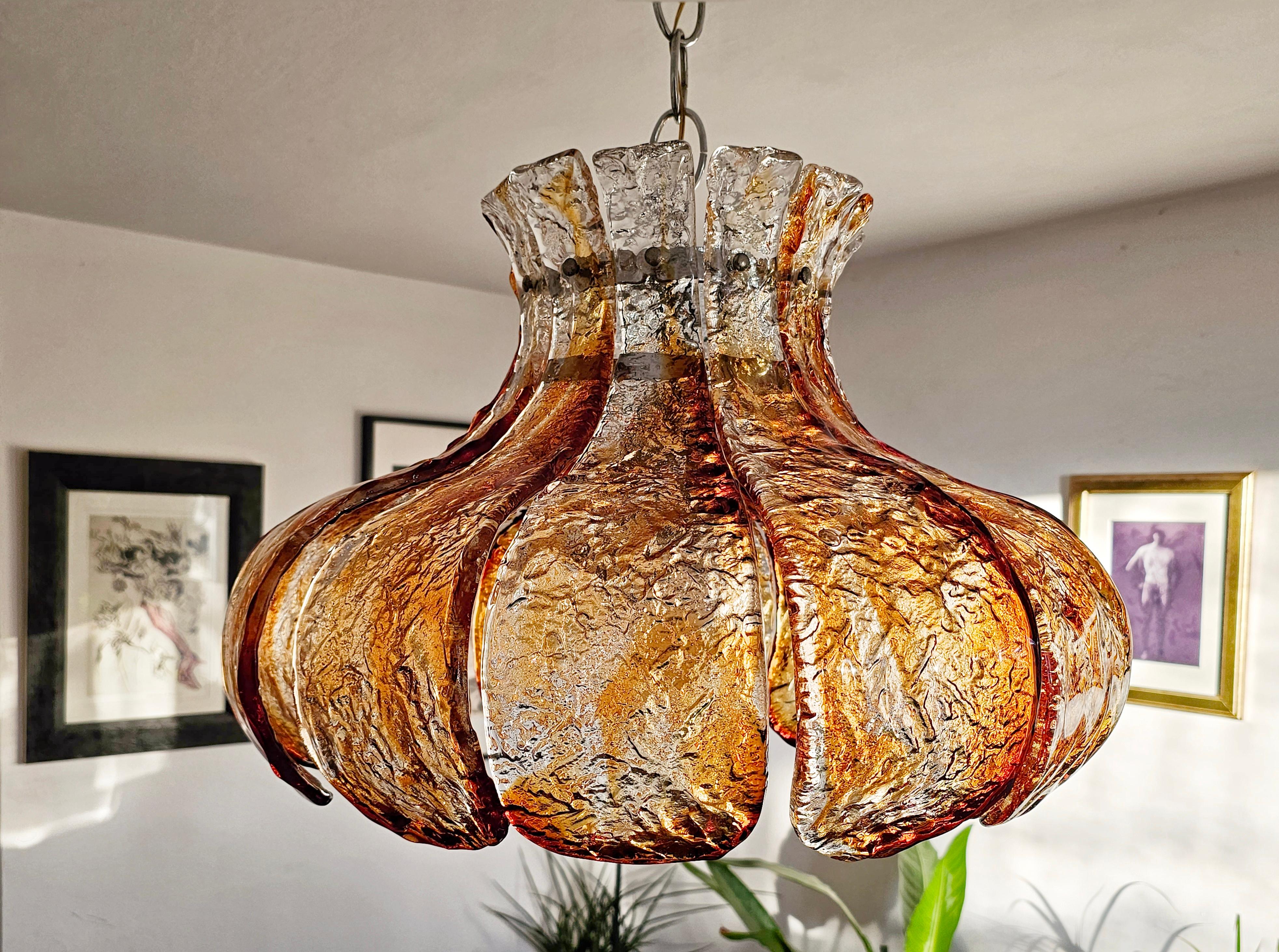 Mid-Century Modern Murano Glass Chandelier shaded as a flower designed by Carlo Nason, Italy 1970s For Sale
