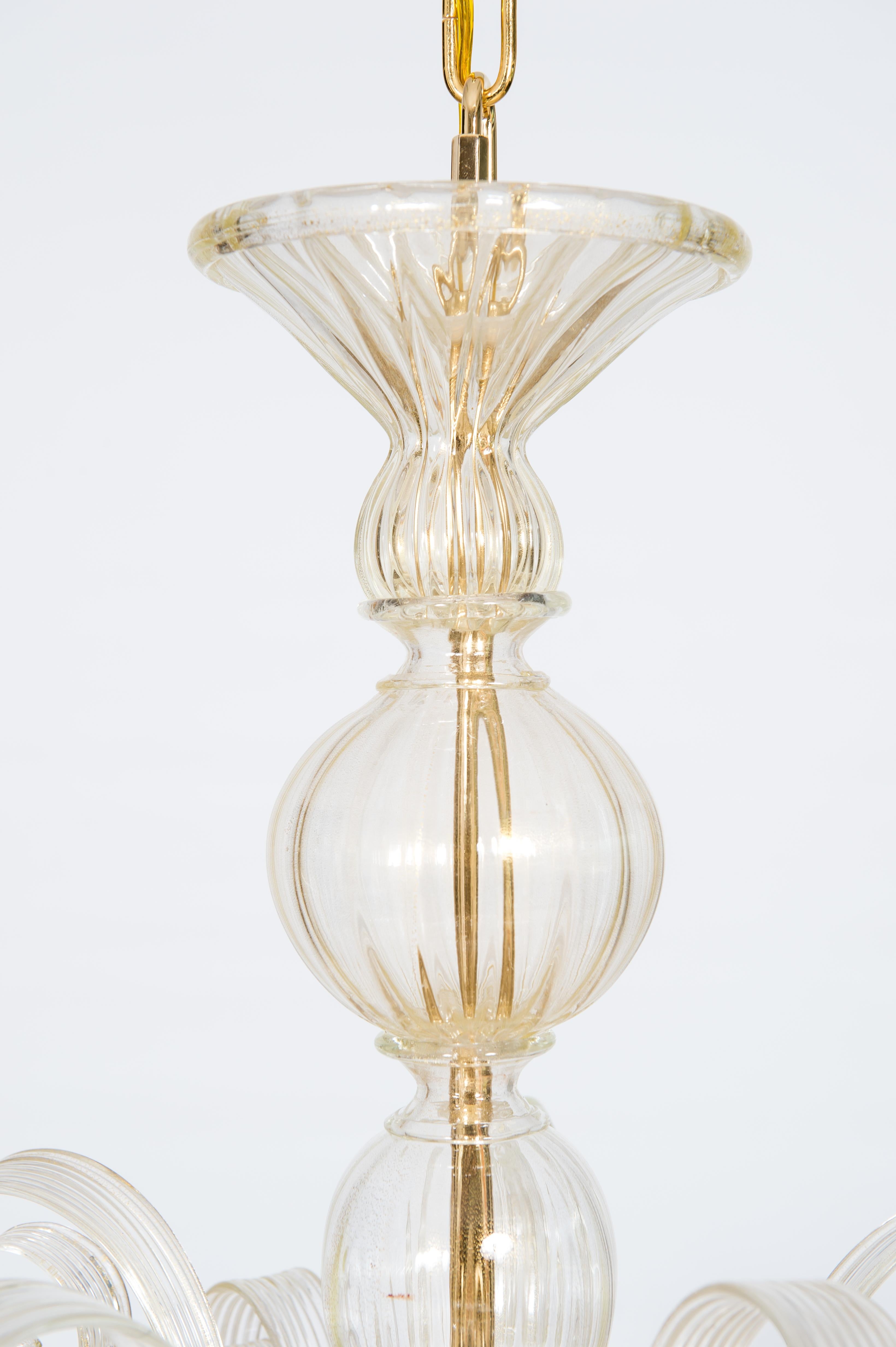 Contemporary Murano Glass Chandelier with 24-Karat Gold and Pastoral Decorations, Italy For Sale