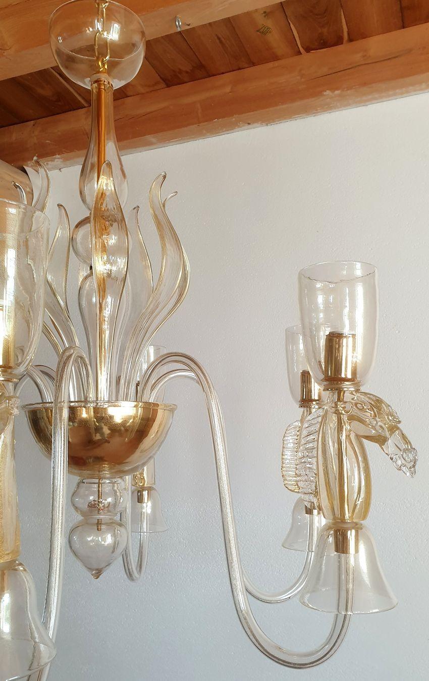 Plaqué or Lustre en verre de Murano avec décor de chevaux