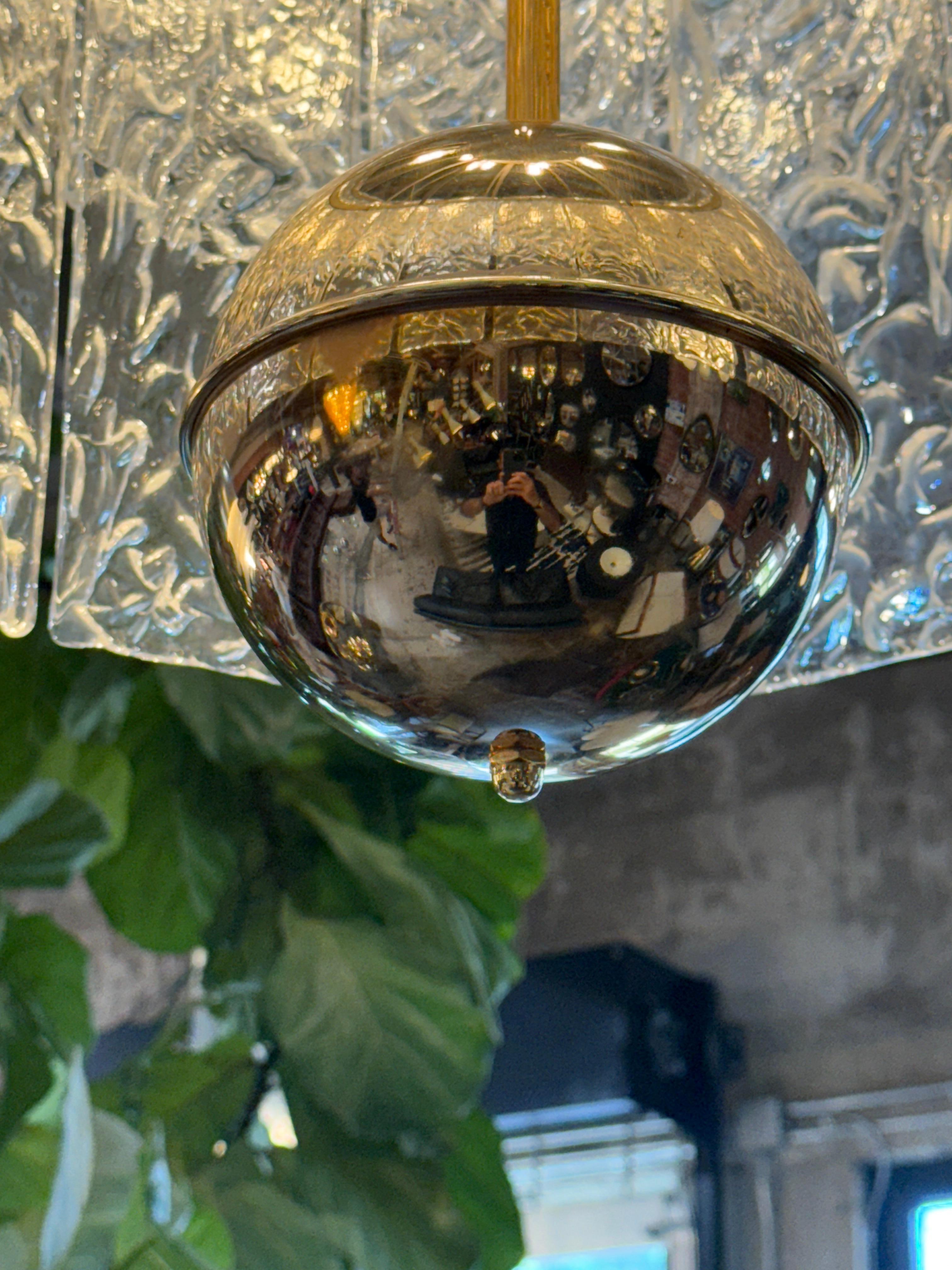 Mid-Century Modern Murano Glass Chandelier with Textured Panels, Italy 1950s For Sale