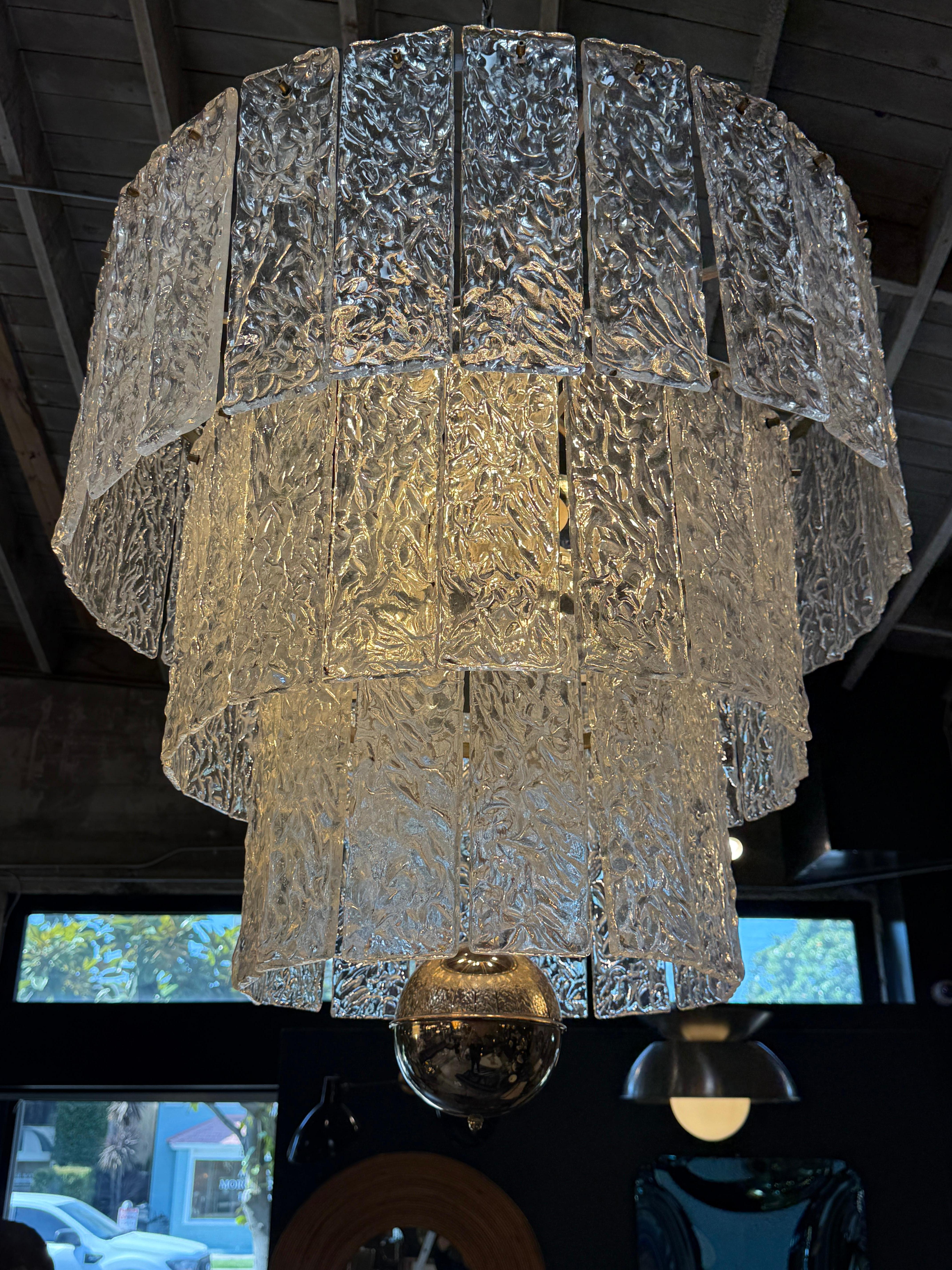 Mid-20th Century Murano Glass Chandelier with Textured Panels, Italy 1950s For Sale