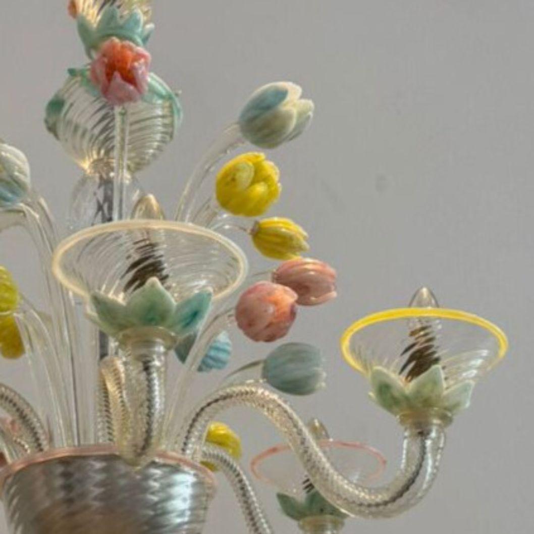 Mid-20th Century Murano Glass Chandelier with Tulips attributed to Seguso, Italy 1930s