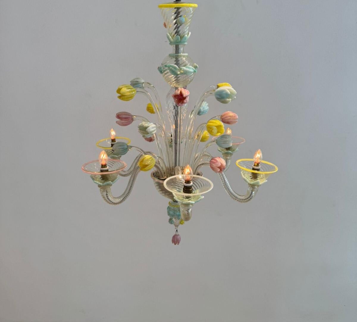 Murano Glass Chandelier with Tulips attributed to Seguso, Italy 1930s 3